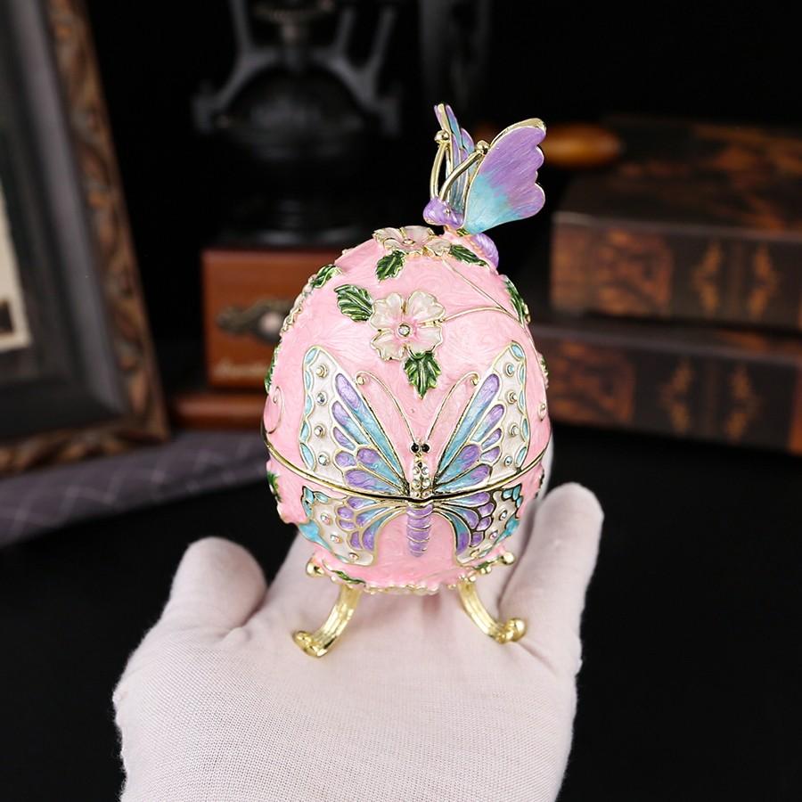 Charming Egg-Shaped Butterfly Jewelry Box, Elegant Metal Treasure Chest, Ideal for Souvenirs and Decor, Perfect Holiday Gift