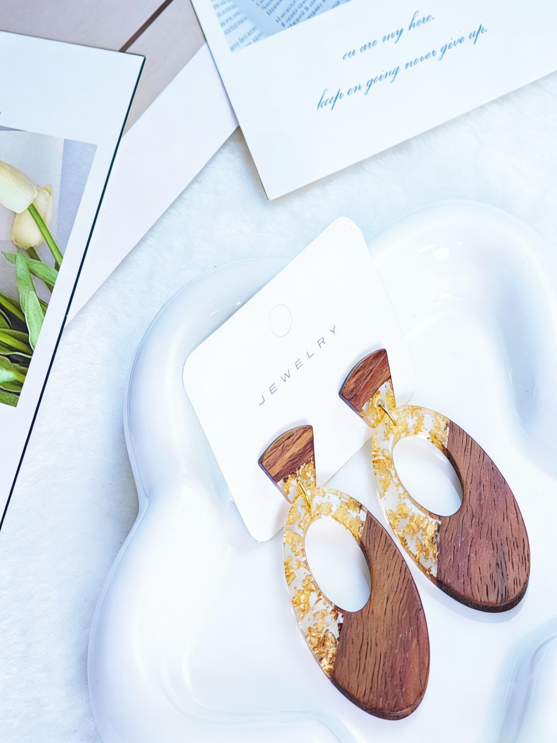 Boho Style Wooden Resin Gold Foil Earrings, Shiny Bling Effect, Natural Wood Ear Studs, Women's Fashion Jewelry, Perfect Gift for All Seasons