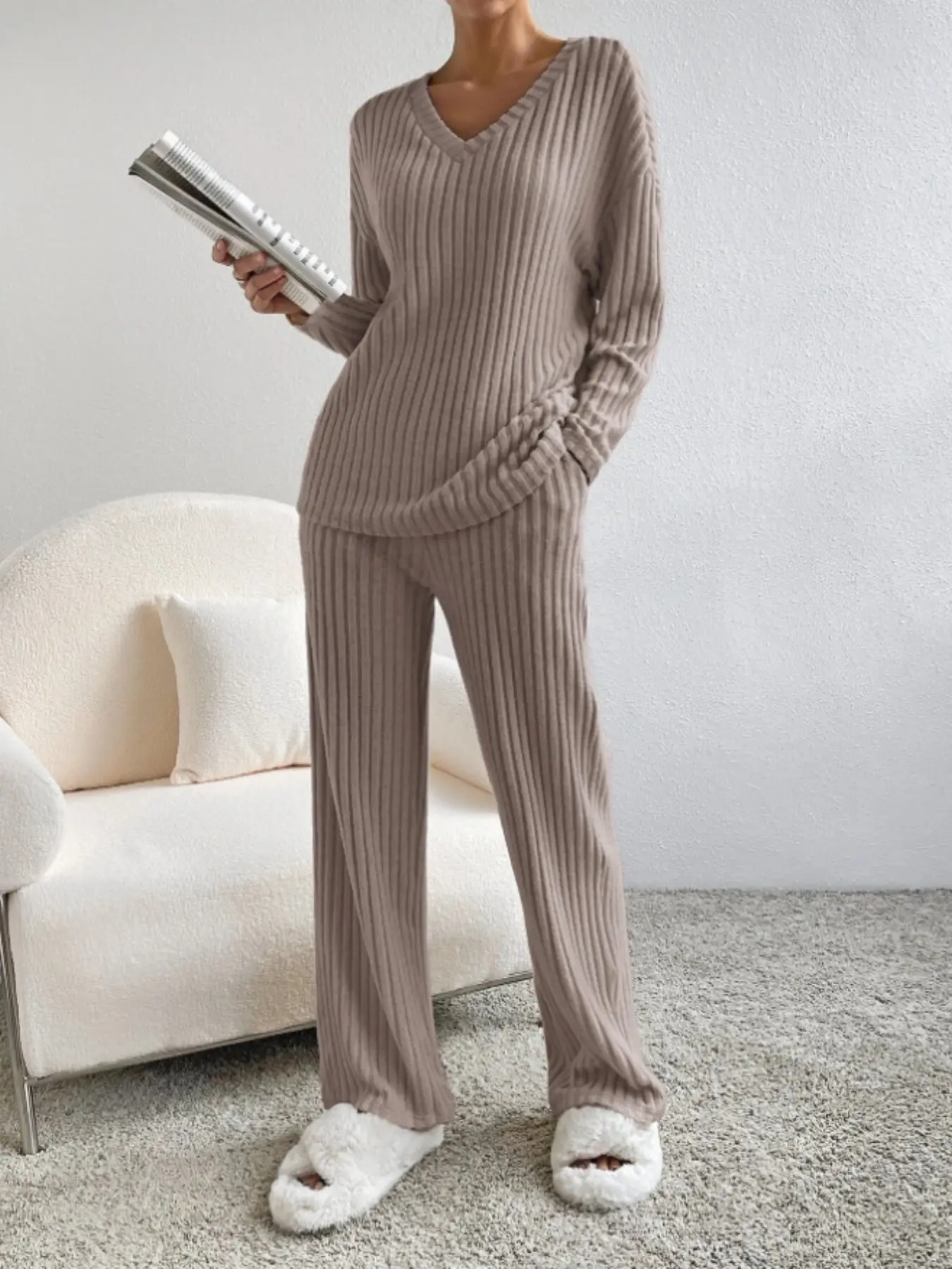 Women’s Ribbed Knit 2 Piece Lounge Set, Hoodie and Wide Leg Pants, Loose Fit Soft Comfy Tracksuit, Travel Airport Casual with Pockets