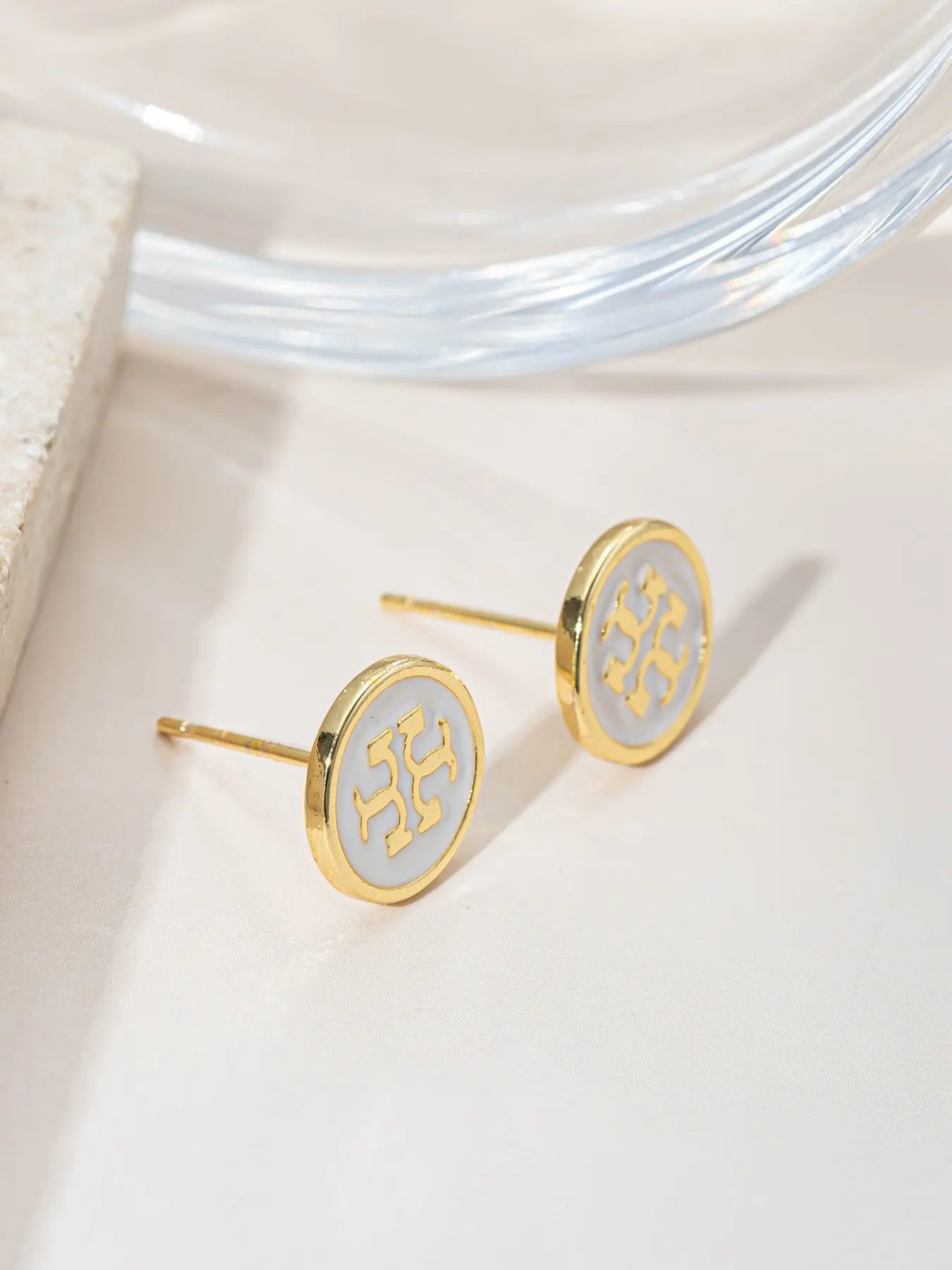 Women's Fashion Earrings Set, Copper Zirconia EarCuffs, Elegant Lightweight Design, Versatile RoundCutout Jewelry for Women, Versatile Accessory