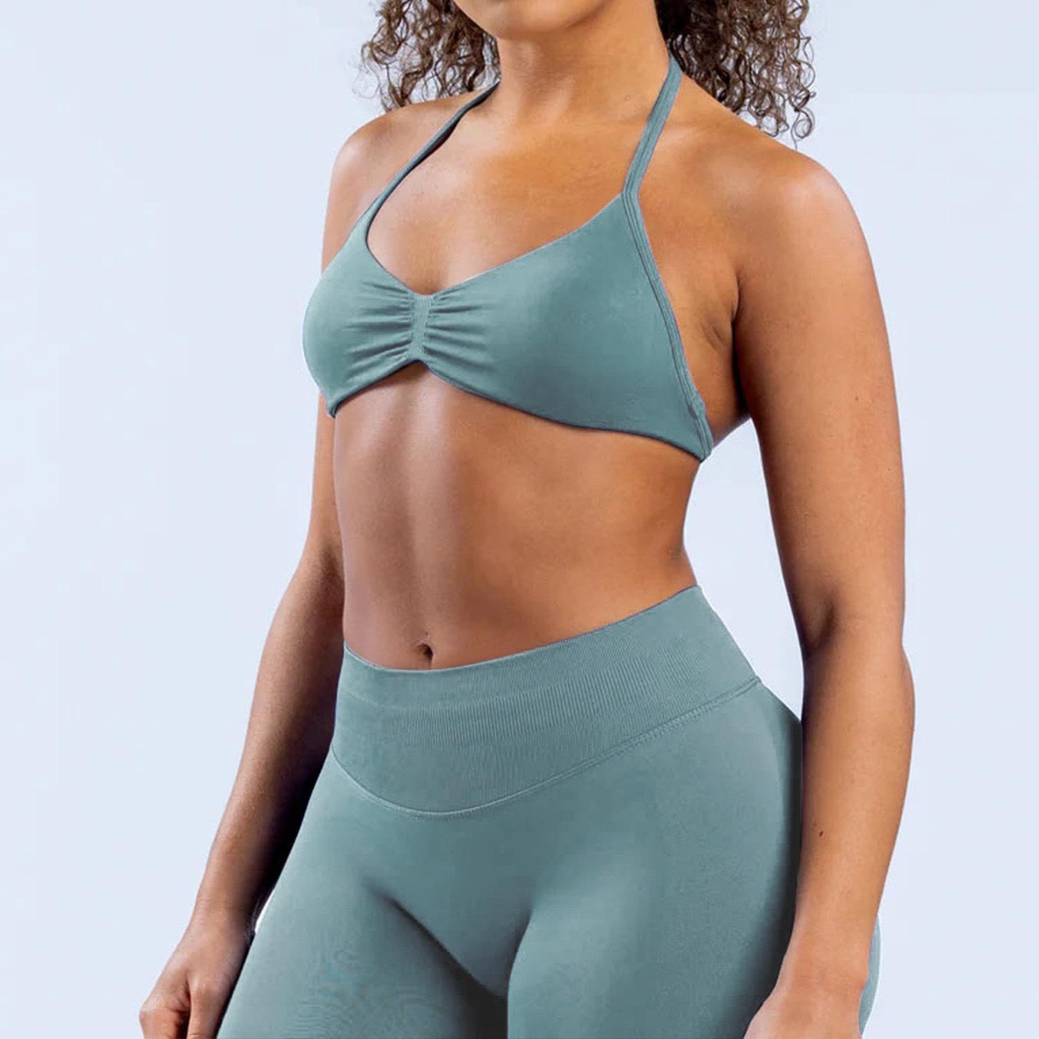 DFYNE halter neck bra with backless design and hip-lifting shorts are highly elastic and won't dig into your skin. They're versatile enough for both workouts and everyday wear.