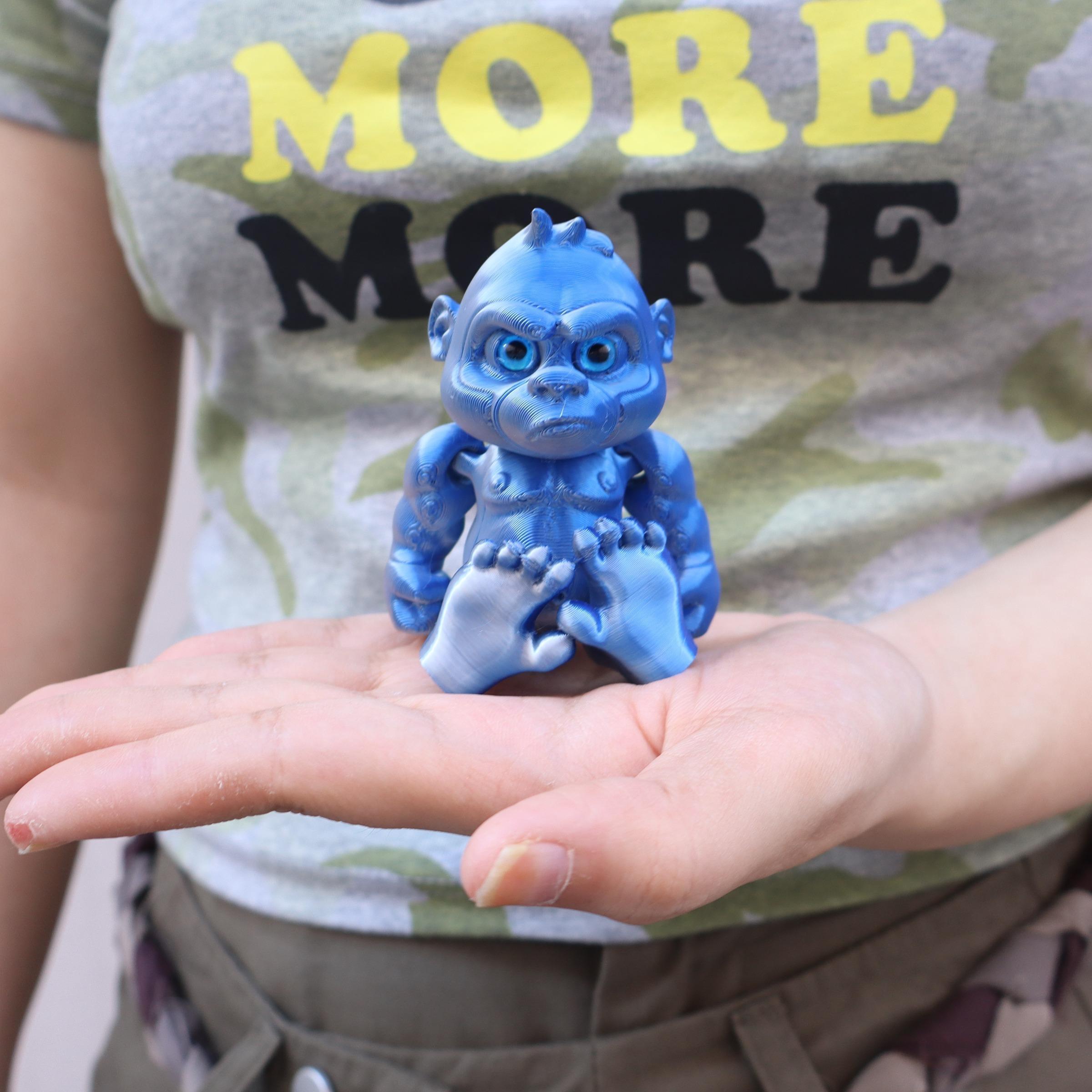 3D Printed Angry Gorilla, Articulated Monkey Figurine, Two Sizes Available, Perfect Party Gift, Christmas & Halloween Decoration, Garden Decor