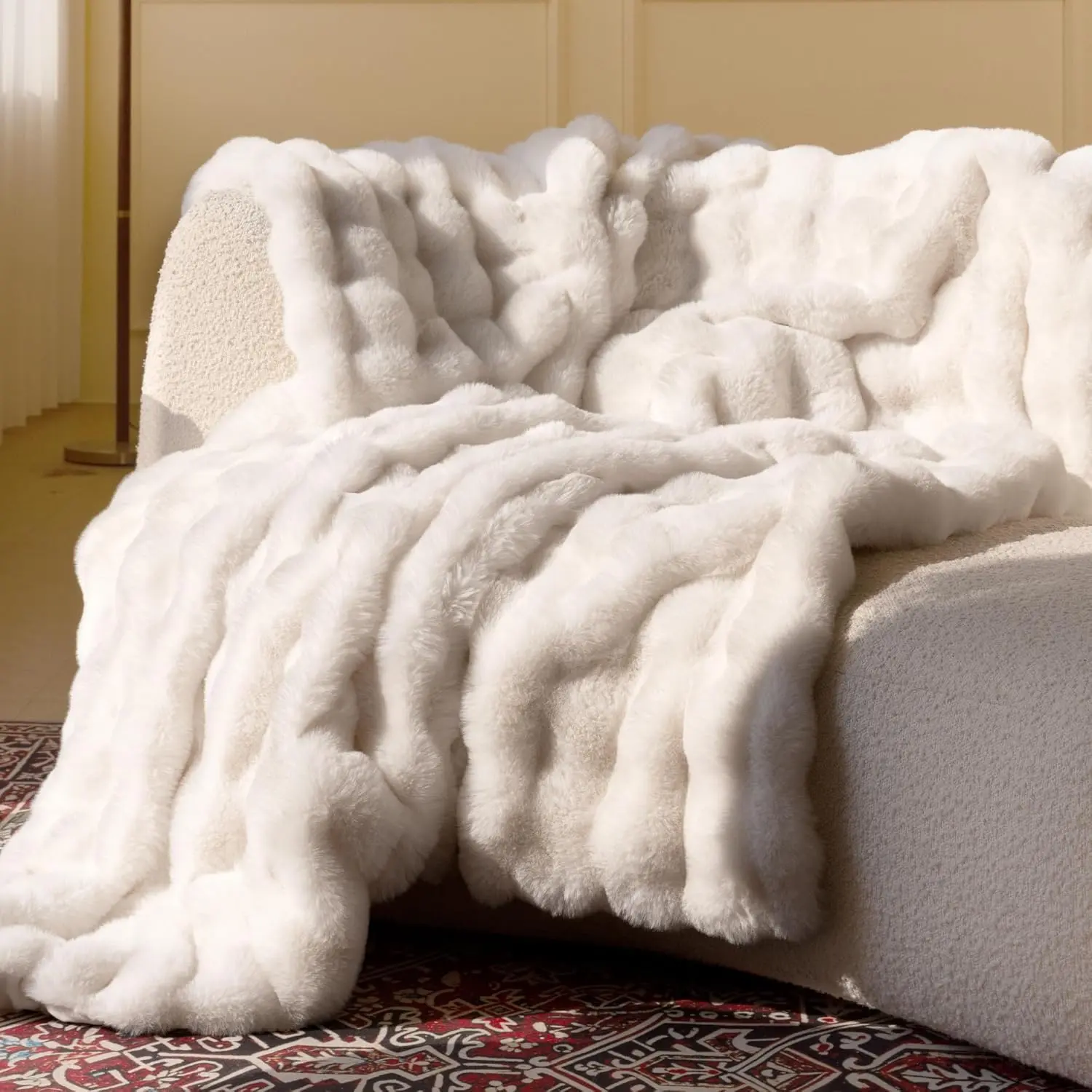 Soft Cozy Faux Fur Throw Blanket, Fuzzy Plush Thick Bubble Blanket, Luxury Blanket for Couch, Sofa, Bedroom, and Living Room, 50x60 Inches, White