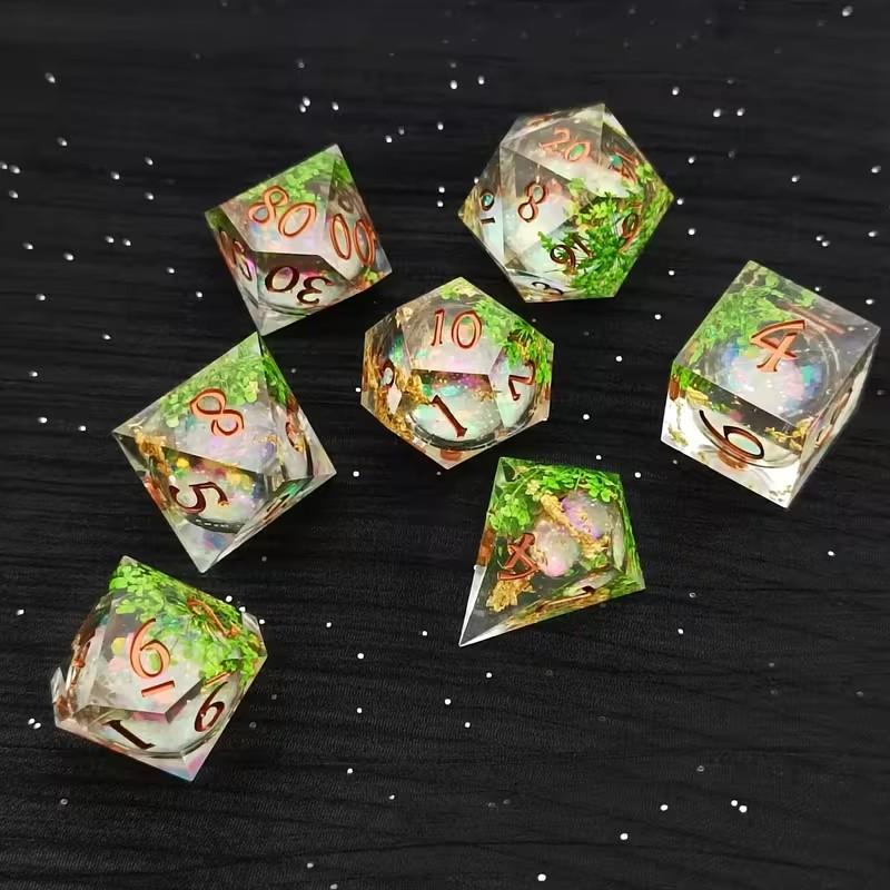 Handmade Resin Core Dnd Dice Set, Sharp Liquid Core Role-Playing Game Accessories, Perfect for Tabletop Games
