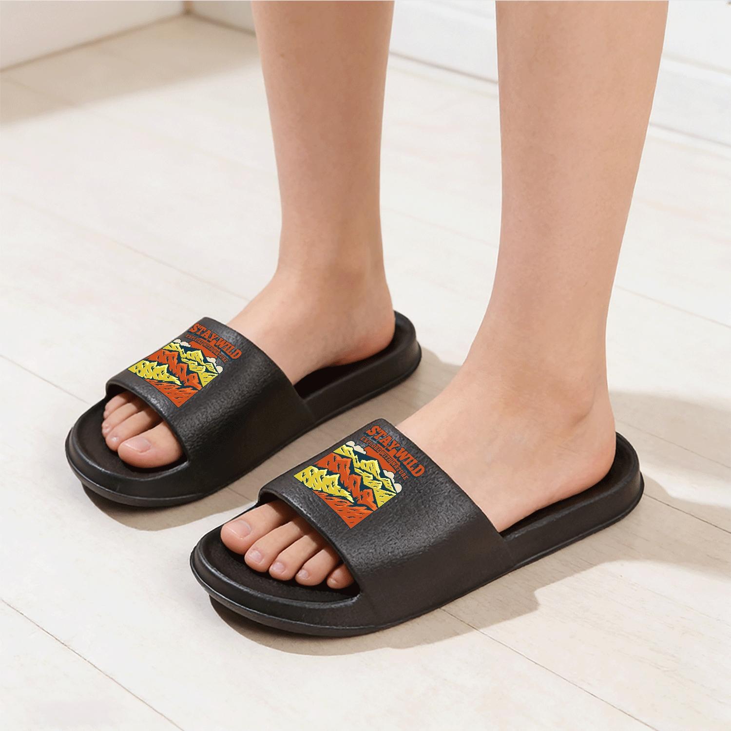 Stay Wild Explore With Nature Mountain Pattern Slippers Comfortable Non-Slip Indoor Outdoor Shoes Lightweight Soft Sole Casual Footwear For Men Women Travel Hiking Adventure Inspired Design Breathable Open Toe