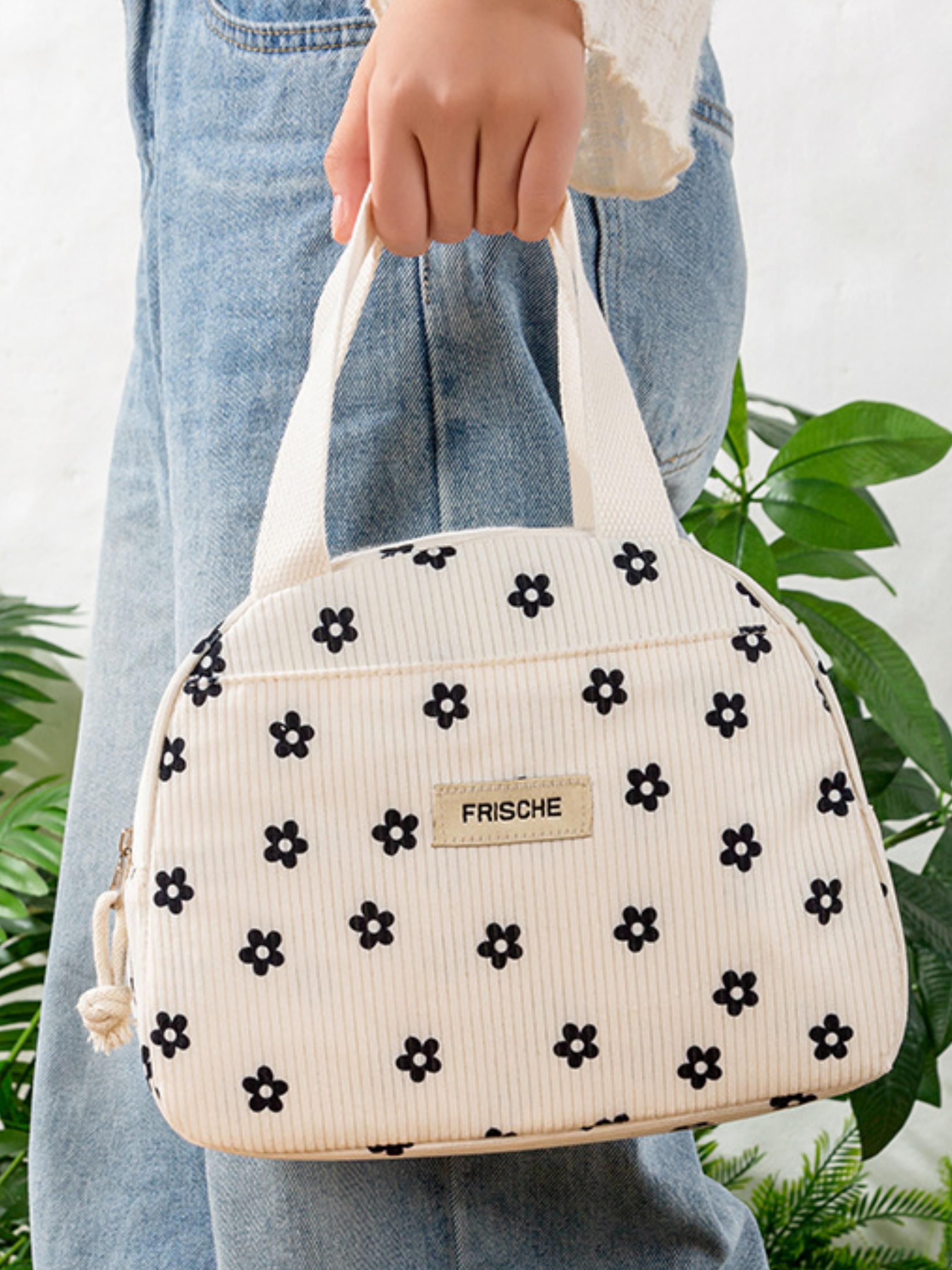 Strawberry Floral Large Capacity Insulated Lunch Box Bag, Heat-Resistant Wide Mouth Bento, Ideal for Picnics, Easy Carry, Spacious, Compatible with Containers