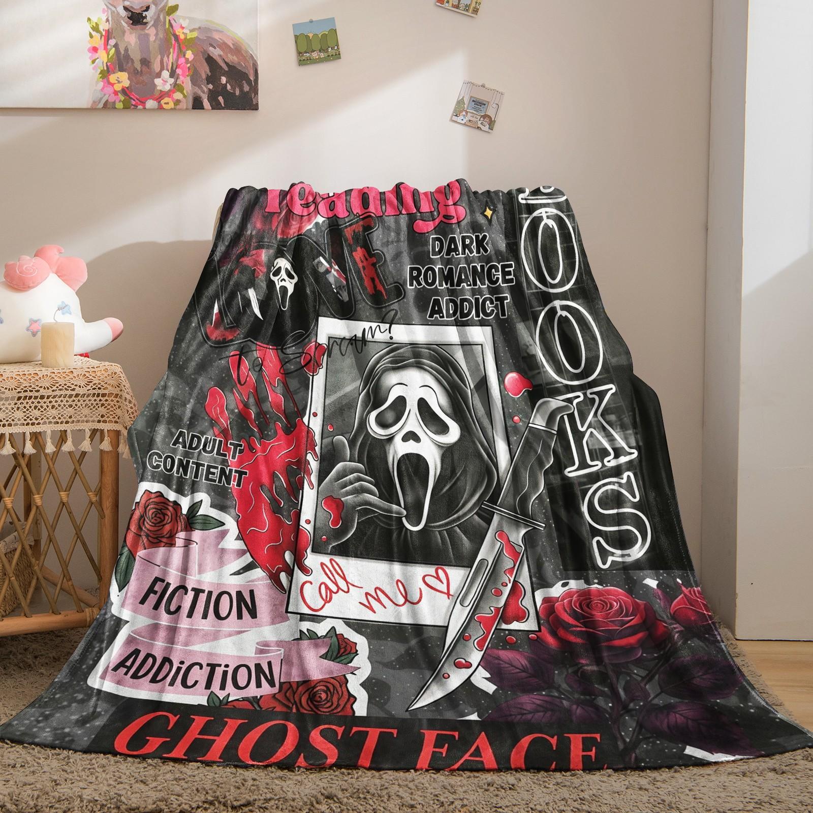 Scream Ghostface Dark Romance Addict Throw Blanket, Spooky Horror Movie Book Lover Blanket, Cozy Fleece Blanket for Halloween Bedroom Sofa Decor, Perfect Gift for Movie Fans & Bookworms