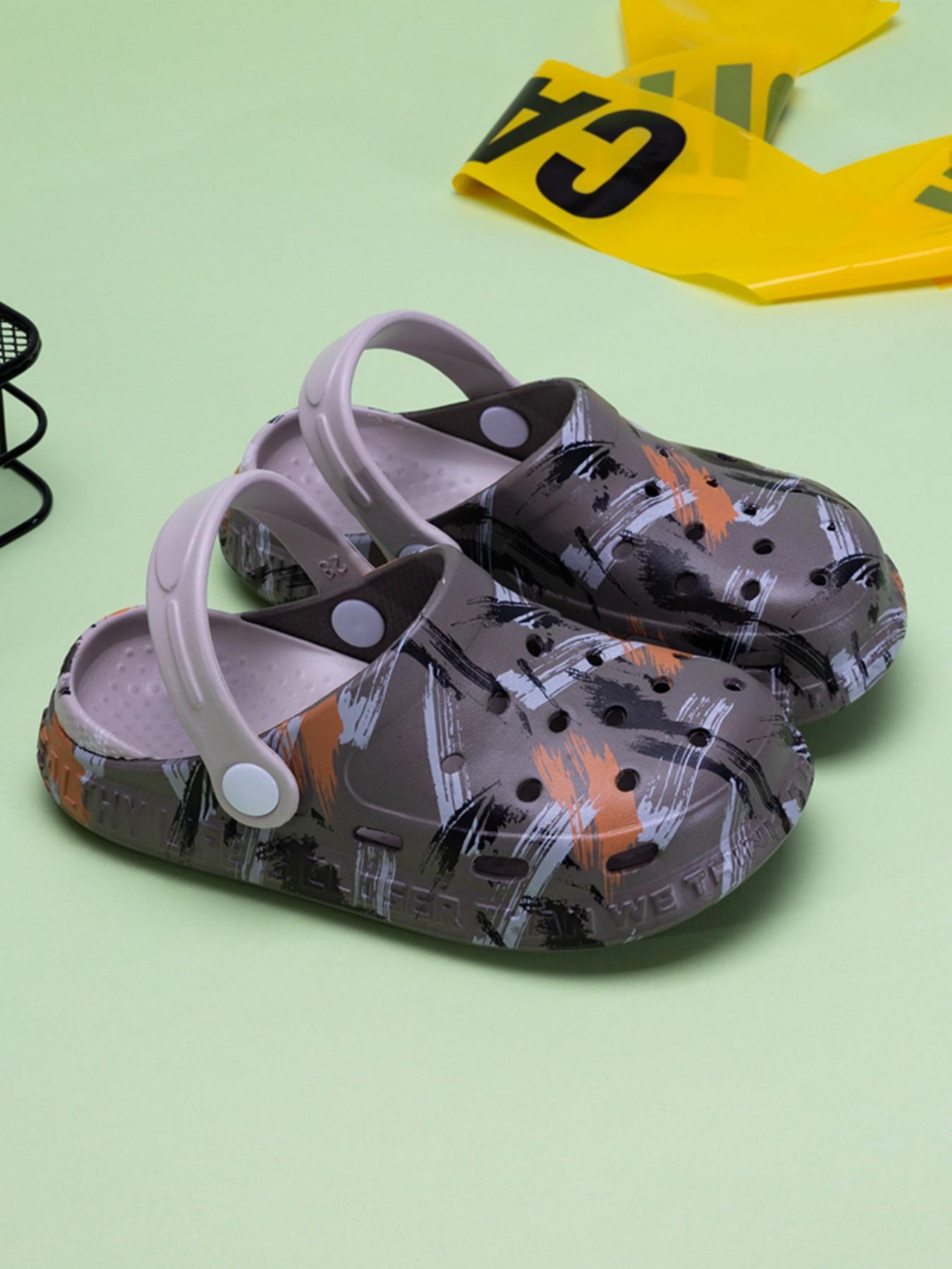 Children Summer New Comfortable Hole Shoes Soft Bottom Anti-Slip Sandals Baby Water Play Beach Slippers