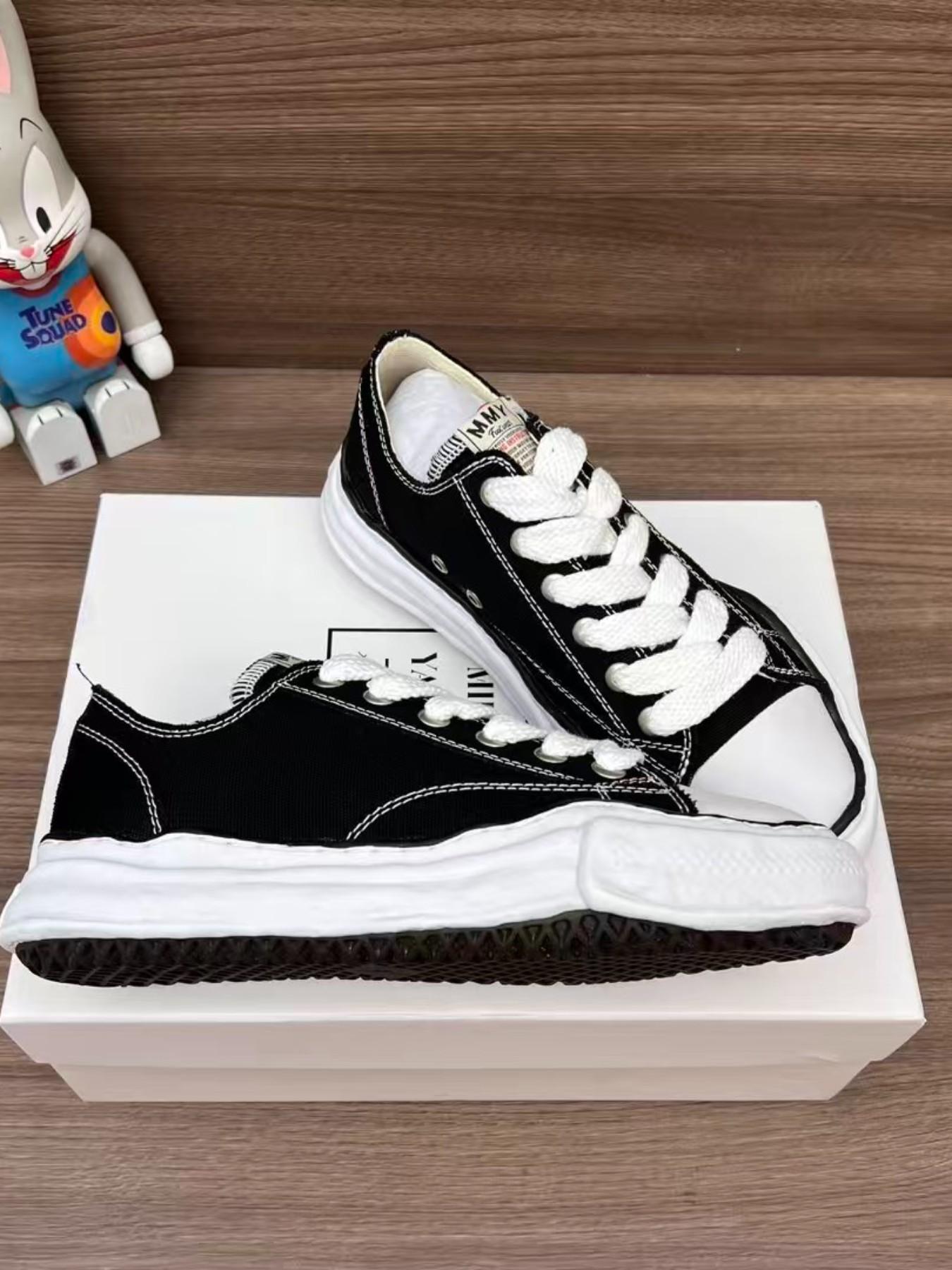 Mmy Style Designer Collaboration Sneakers, Classic Dissolve Sole Low Top, Chill Casual Trainers, Anti-Slip Durable Unisex Shoes, Spring 2026 Campus Couple Must-Have