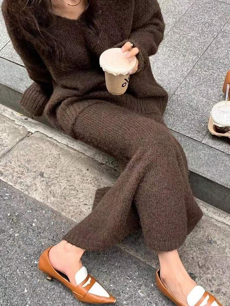 Women's V-Neck Sweater Dress Set, Casual Fashion Two-Piece Knitwear, Autumn Winter New Arrival, Comfortable and Elegant Style