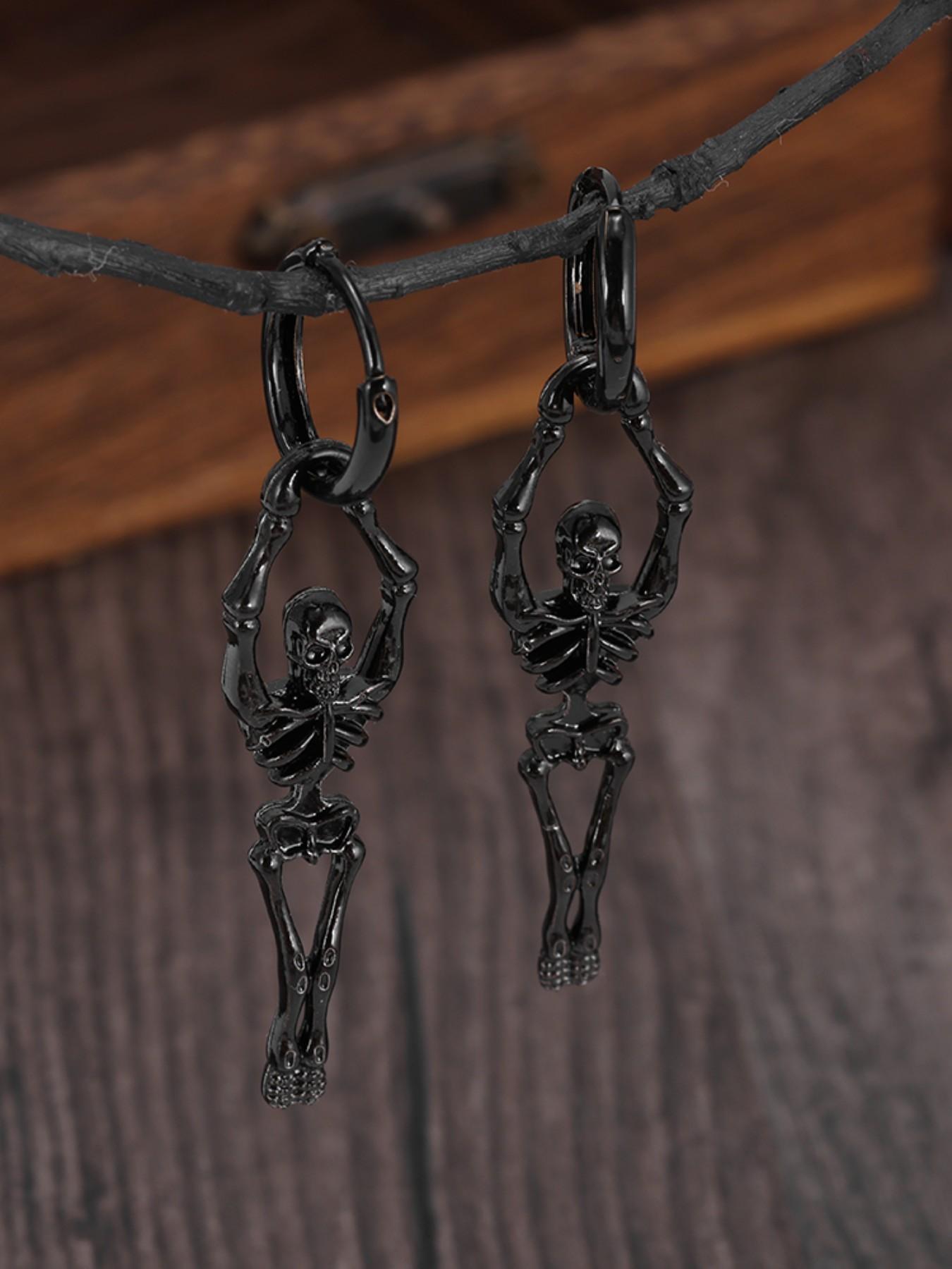 Dark Punk Skull Earrings, Vintage Style Hoop Studs, Streetwear Accessory, Party Jewelry, Unique Gift for Friends