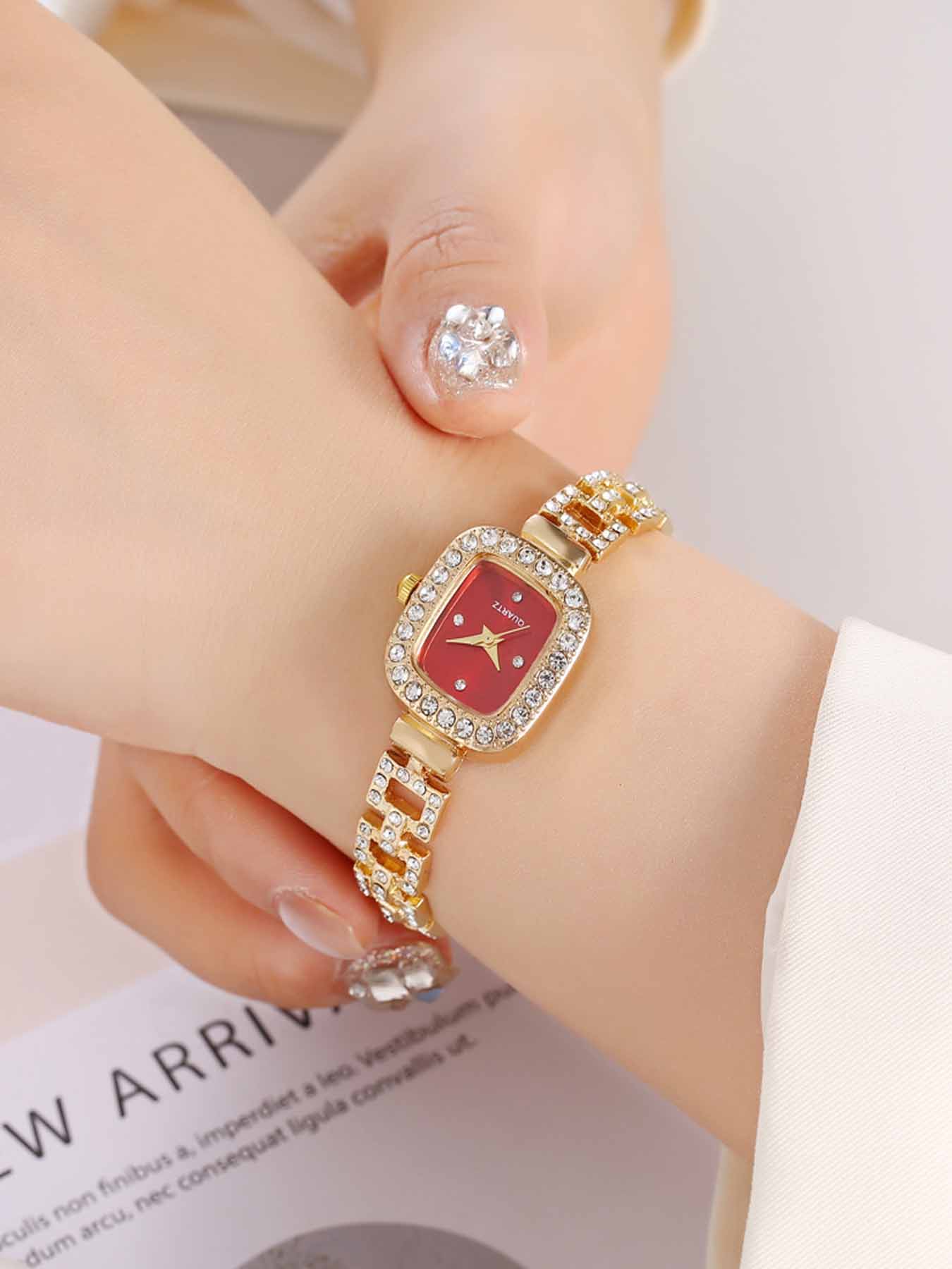 Women's Square Rhinestone Decorative Watch, Crystal Dial, Elegant Style Quartz Watch, Elegant Design, Suitable for All Seasons, Fashionable Watch