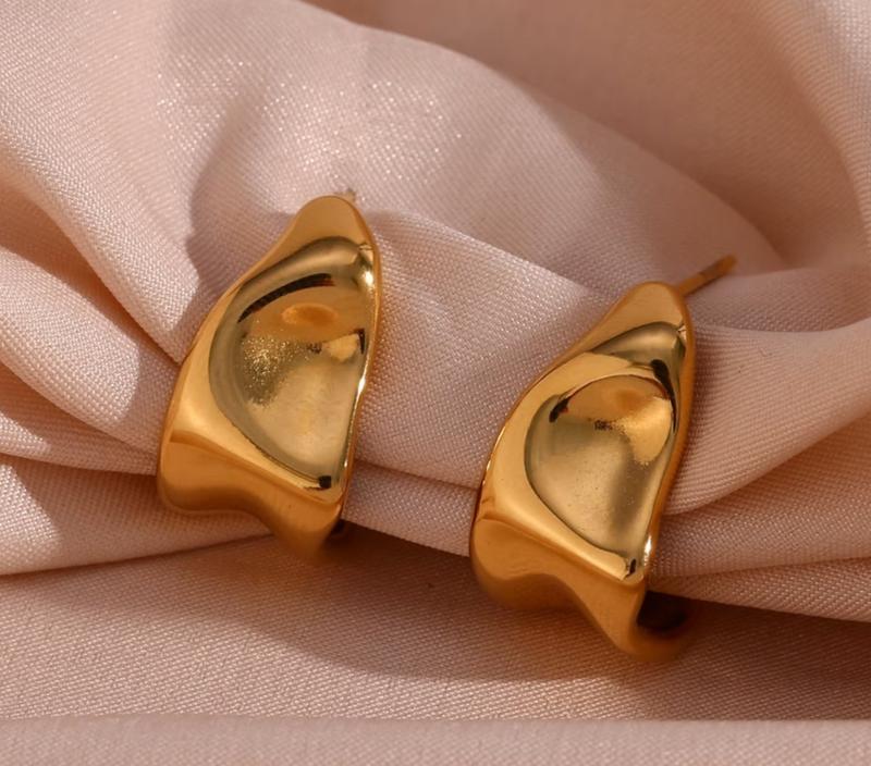 Mideeo Exaggerated Gold Geometric Earrings for Women Girls,Statement Large Earrings Punk Stylish Geometric Twist Irregular Earring Jewelry