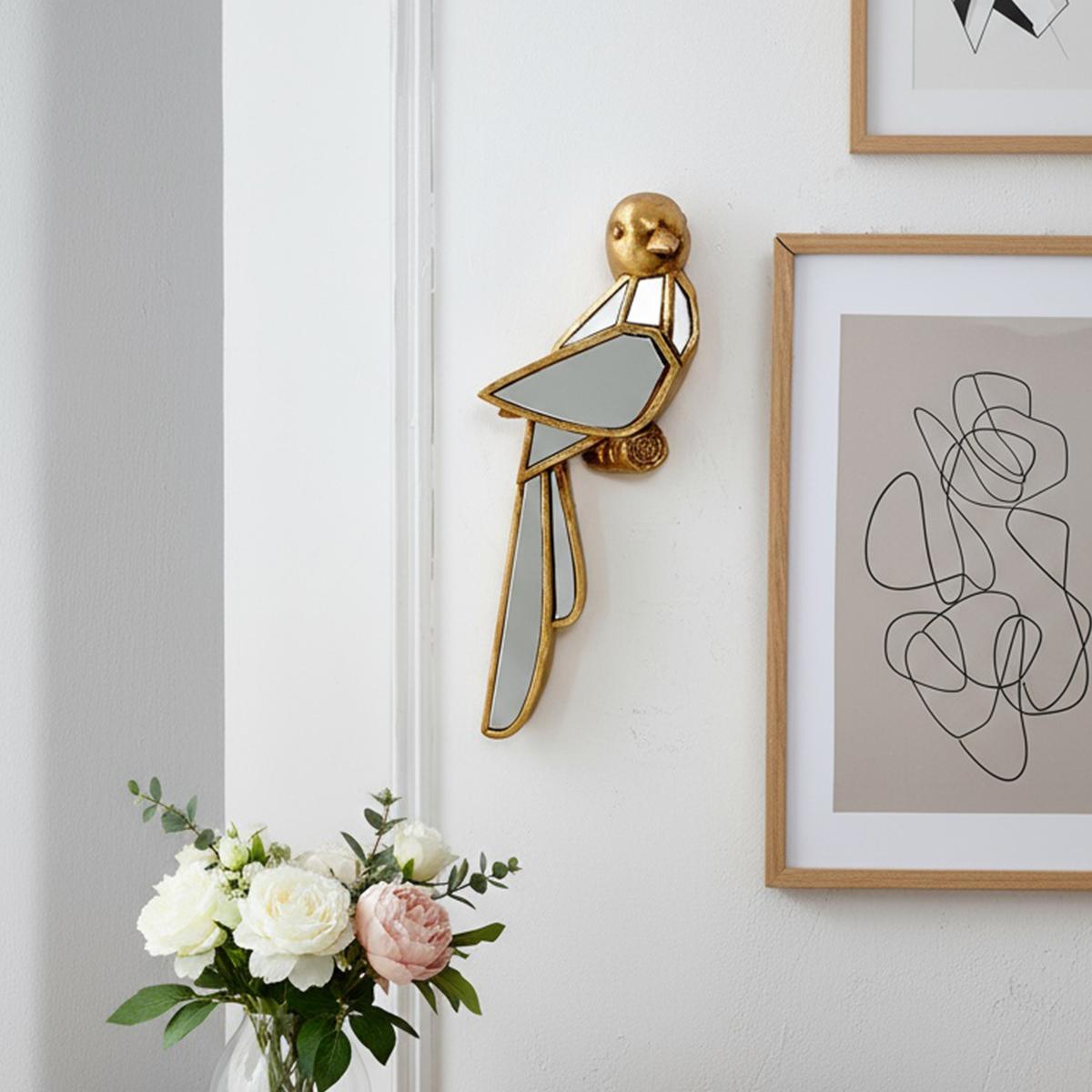 Creative Resin Gold Sparrow Wall Hanging, Mirror Embedded Design, Bird Lovers Collectible, Home Party Animal Museum Decor