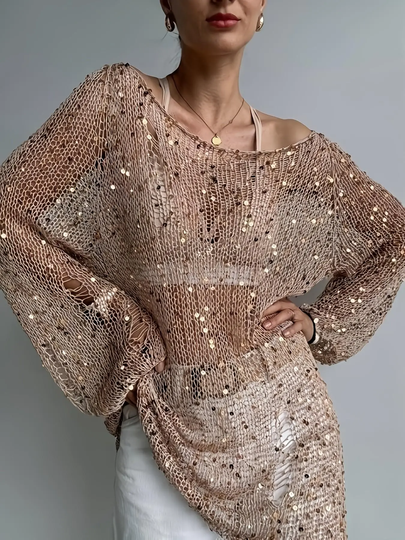 Women Off Shoulder Crochet Mesh Poncho Cover Up Top, Fringe Hem Round Sequins Decor Irregular Cropped Blouse, Openwork Crochet Knit Fabric, Boho Holiday Style, Suitable for Leisure Vacation, Beach, Seaside, Travel, Bikini Layering & Pool Outfit, Easy Matc