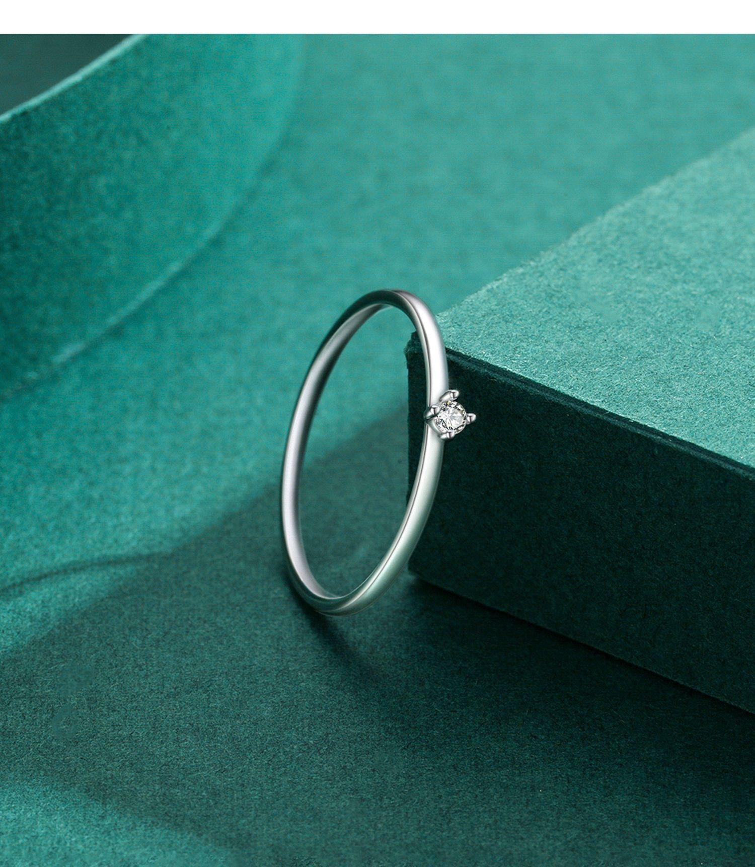 DRINSPER Solitaire S925 DVVS Synthetic Moissanite Sterling Silver Ring for Women Girls Classic Simple Versatile Stacking Layering Ring Suitable for Daily Wearing Jewelry Gift for Girlfriend Mom