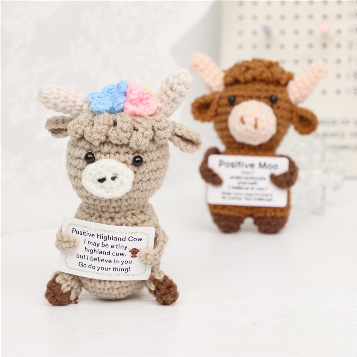 Highland Cow Crochet Emotion Support Doll, Handmade Crochet Figure, Positive Message Motivational Stress Relief Hug Card Series, Cute Animal Home Desktop Decoration