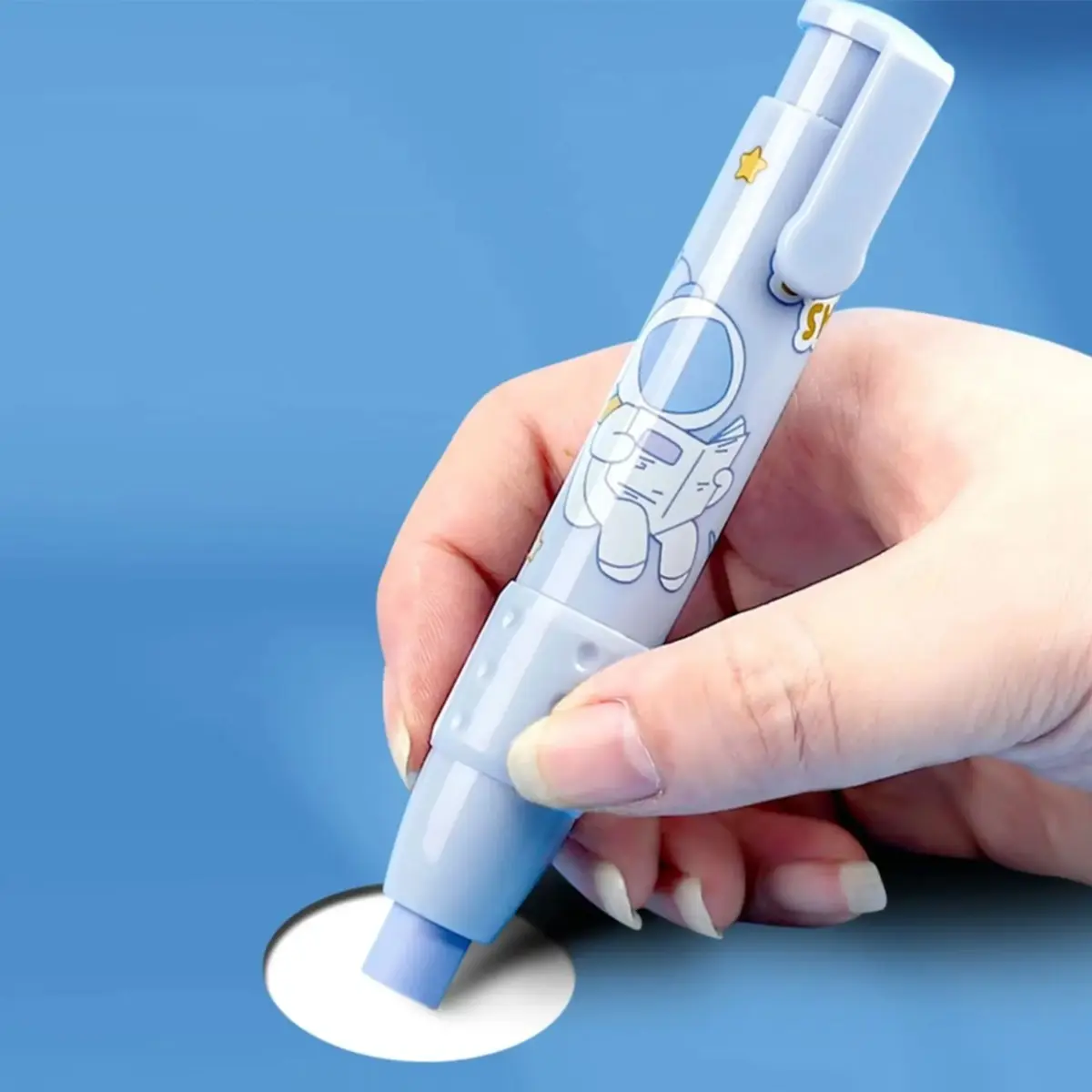Cute Cartoon Push-Pull Eraser, No Shavings, Clean Wiping, Fun Creative Eraser for Kids and Students, Ideal for School Use, Stationery