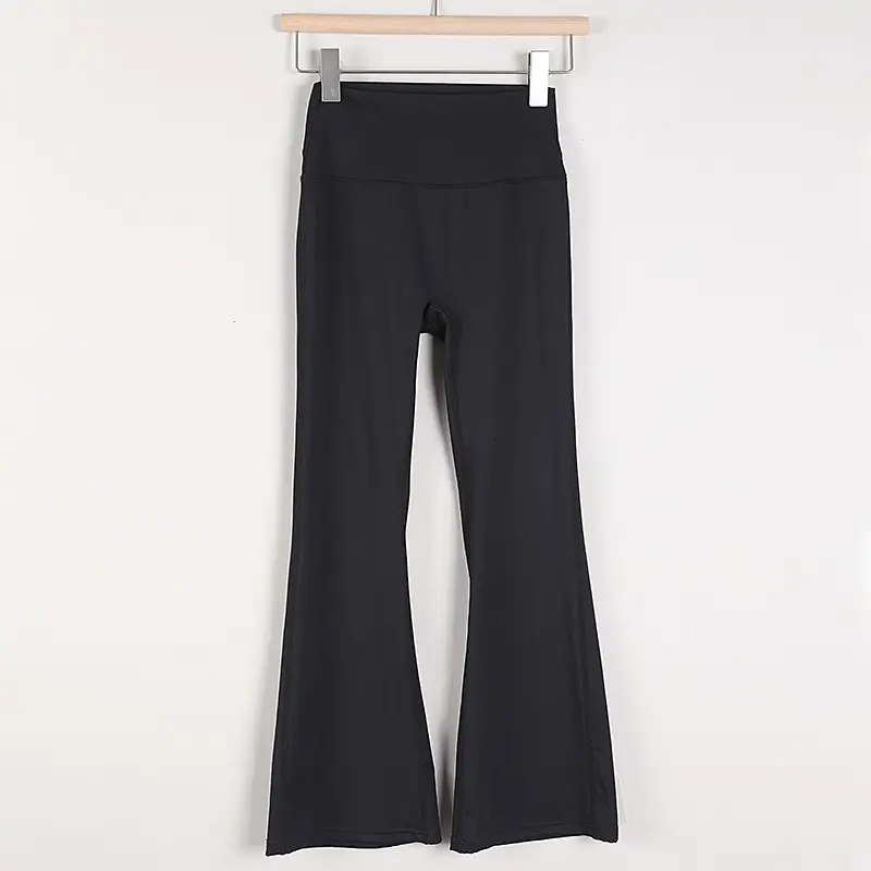 Black (9 points)