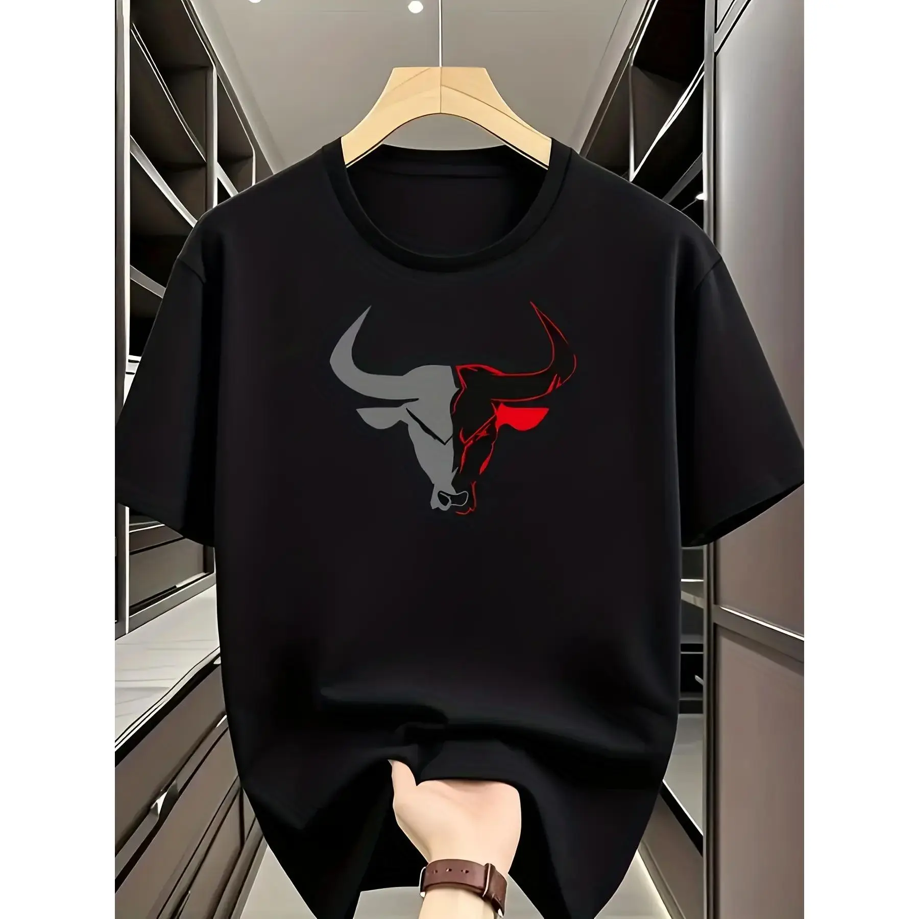 2026 Men's Classic Cut Street Style Round Neck Soft Cotton Sports Top - Bold Red & Grey Bull Head Print, Breathable Fabric, Comfortable Fit, Casual Spring Summer New Arrival
