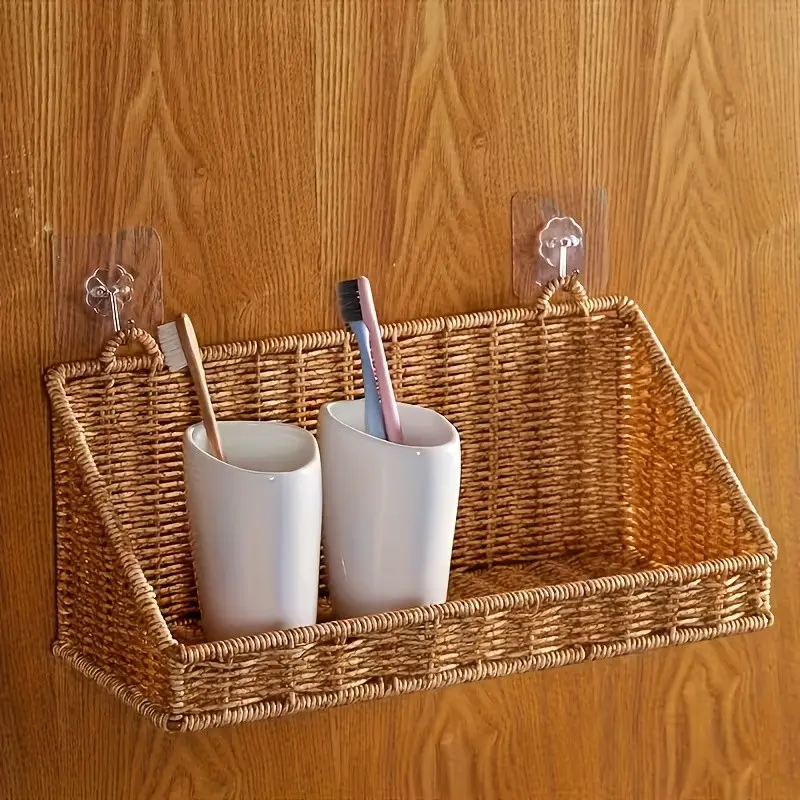 Country Style Woven Hanging Basket with Hook, Wall Mounted Storage Basket for Bathroom Kitchen, Cosmetics Skincare Organizer