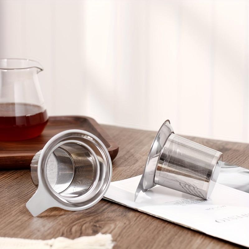 1pc Creative stainless steel tea strainer Bring a tea cup with a mesh separating tea maker Tea filter