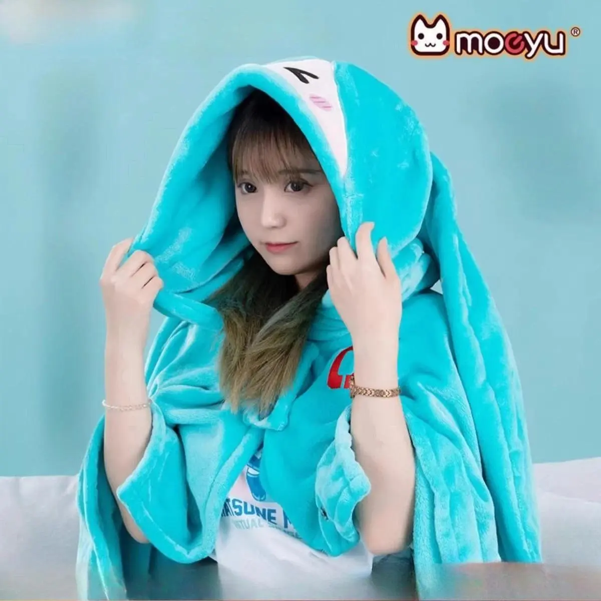 160*100 HATSUNE MIKU Multi Functional Hooded Air Conditioning Blanket Soft and Warm Siesta Shawl Flannel Cloak Gift Kawaii Gifts