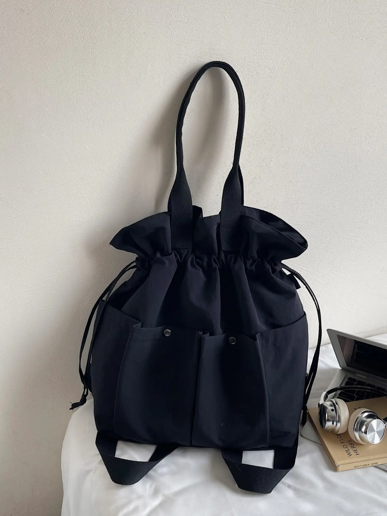 Korean Style Drawstring Backpack, Large Capacity Shoulder Bag, Multiple Pockets Nylon Bag, Lightweight Bucket Bag, College Backpack for Commute and School