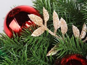 Christmas Wreath Light 16 Inch Christmas Front Door Wreath with Festive Holidays Decor for Indoor & Outdoor Fireplace Window Decor Ornaments Decoration Artificial Christmas Wreath for Front Door, Window, Fireplaces