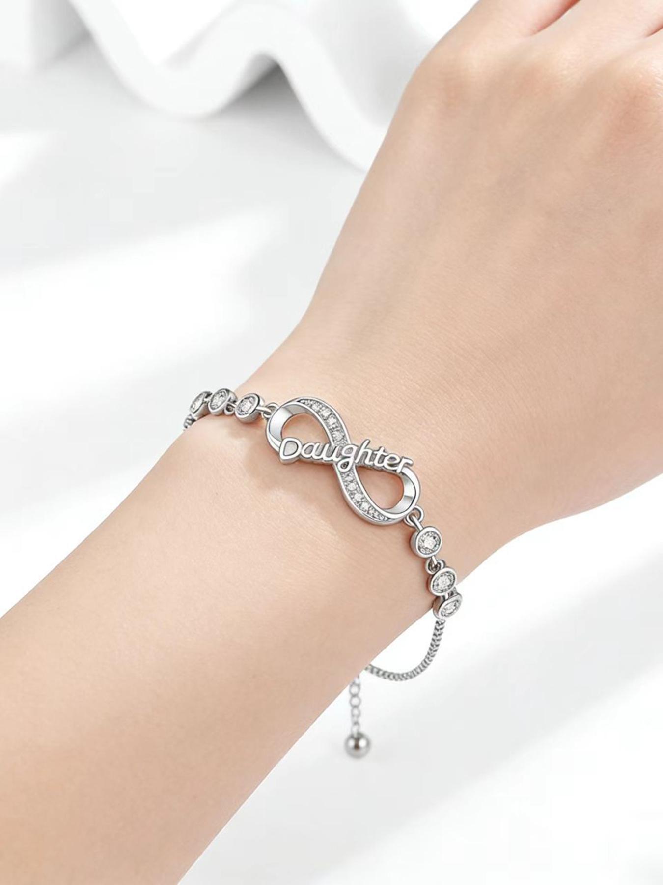 Mother's Day gift, a necklace set filled with endless tender love, adjustable infinity bracelet suitable for women. Give it to your daughter. As a Mother's Day gift for your mom, it can be a school season necklace gift or a Teacher's Day bracelet gift.