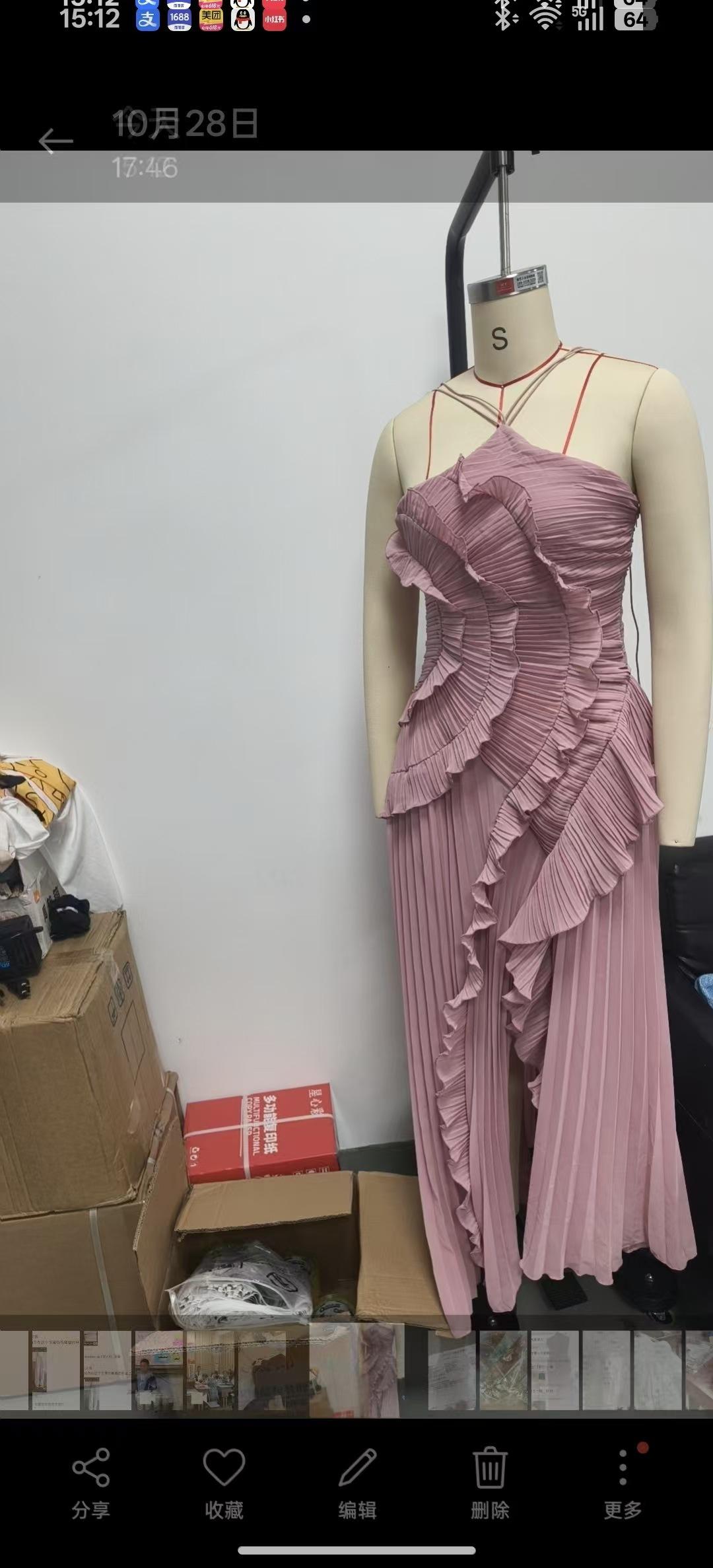 European and American Women's Fashion 2025 Summer Pleated Halter Neck Sexy Strapless Backless Dress