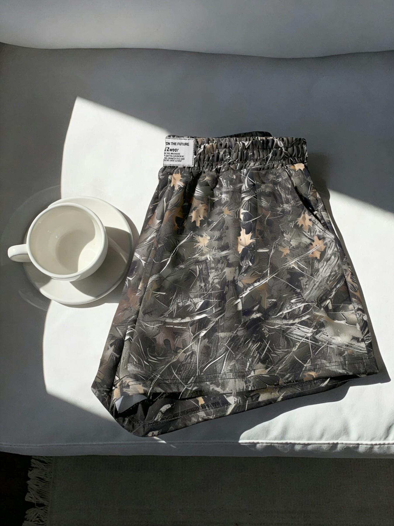 Women's Casual Camouflage Branch Print Loose-Fit Shorts, Lightweight Summer Pants for Women, Perfect for Daily Wear & Outdoor Activities