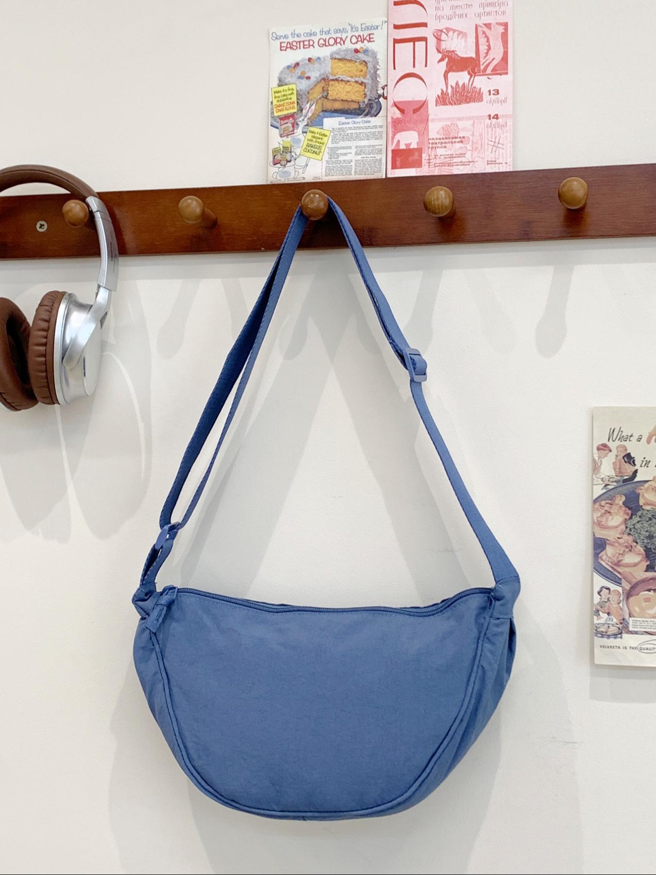 Smart Moon Shape Bag, Adjustable Shoulder Strap Mini Bag, Lightweight Waterproof Nylon Material, Zipper Closure, Casual Crossbody Bag for Everyday Use