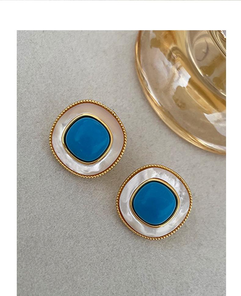 New Square Natural Shell Turquoise Stud Earrings Simple Retro High End Small Luxury Vintage Elegant Jewelry