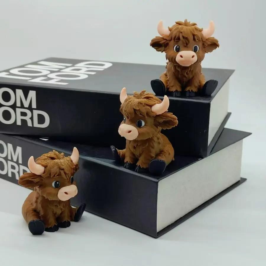 3D Printed Highland Cow Figurine, Cute Cartoon Figurine, Cartoon Animal Desktop Decor, Figurines Decor, Perfect Gift for Kids' Birthday