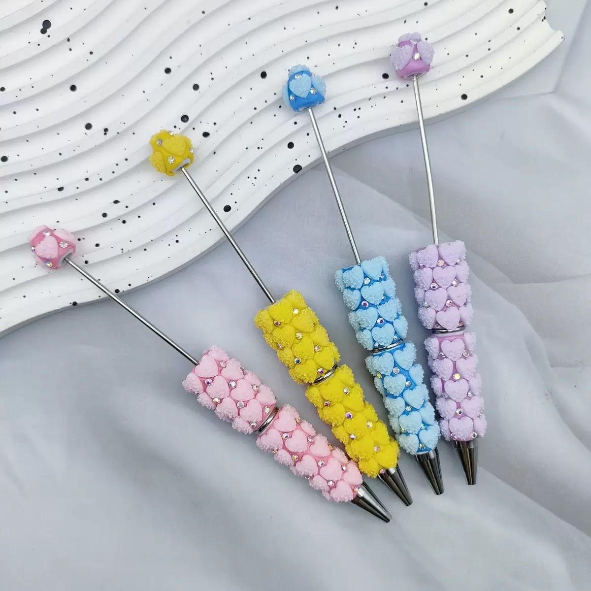 5pcs Heart Design Full Coverage High Aesthetic DIY Beaded Pens, Beadable Pens, Pearl-Inserting Round Ballpoint Pens, Beautiful Writing Tool Set, Stationery Office Supplies