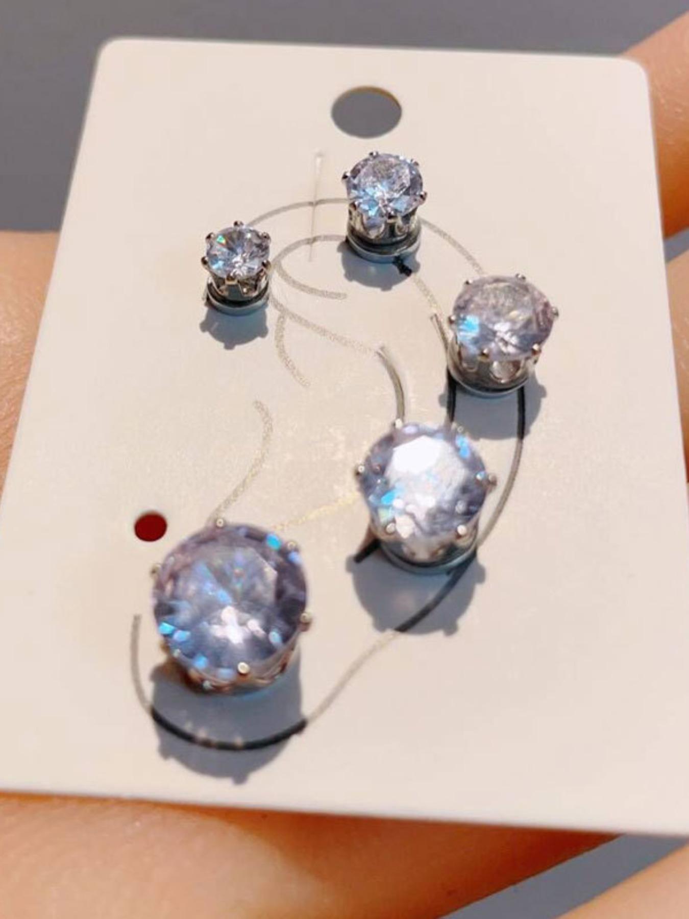 Black Zirconia Magnetic Cartilage Earring – No Piercing Painless Magnetic Ear Cuff for Women, Fake Helix Earring for Unisex, Hypoallergenic Claw Clip Earring, Ideal Gift for Labor Day Halloween Thanksgiving Christmas