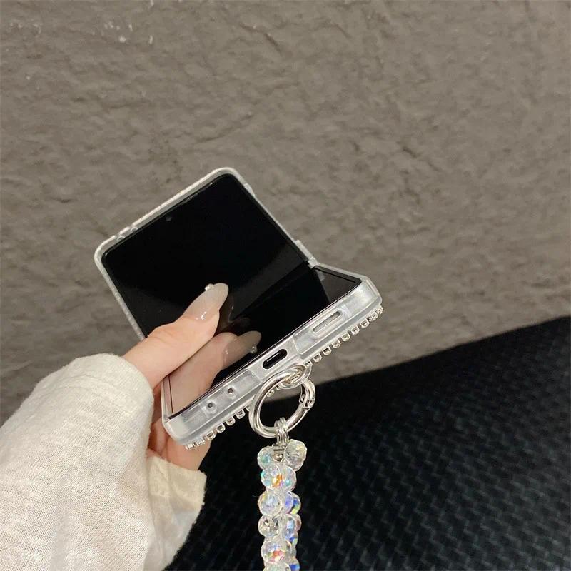 Luxury 3D Butterfly Diamond Shell Pattern Phone Case For Samsung Galaxy Z Flip 3 4 5 6 7 FE With Wrist Chain Shockproof Cover