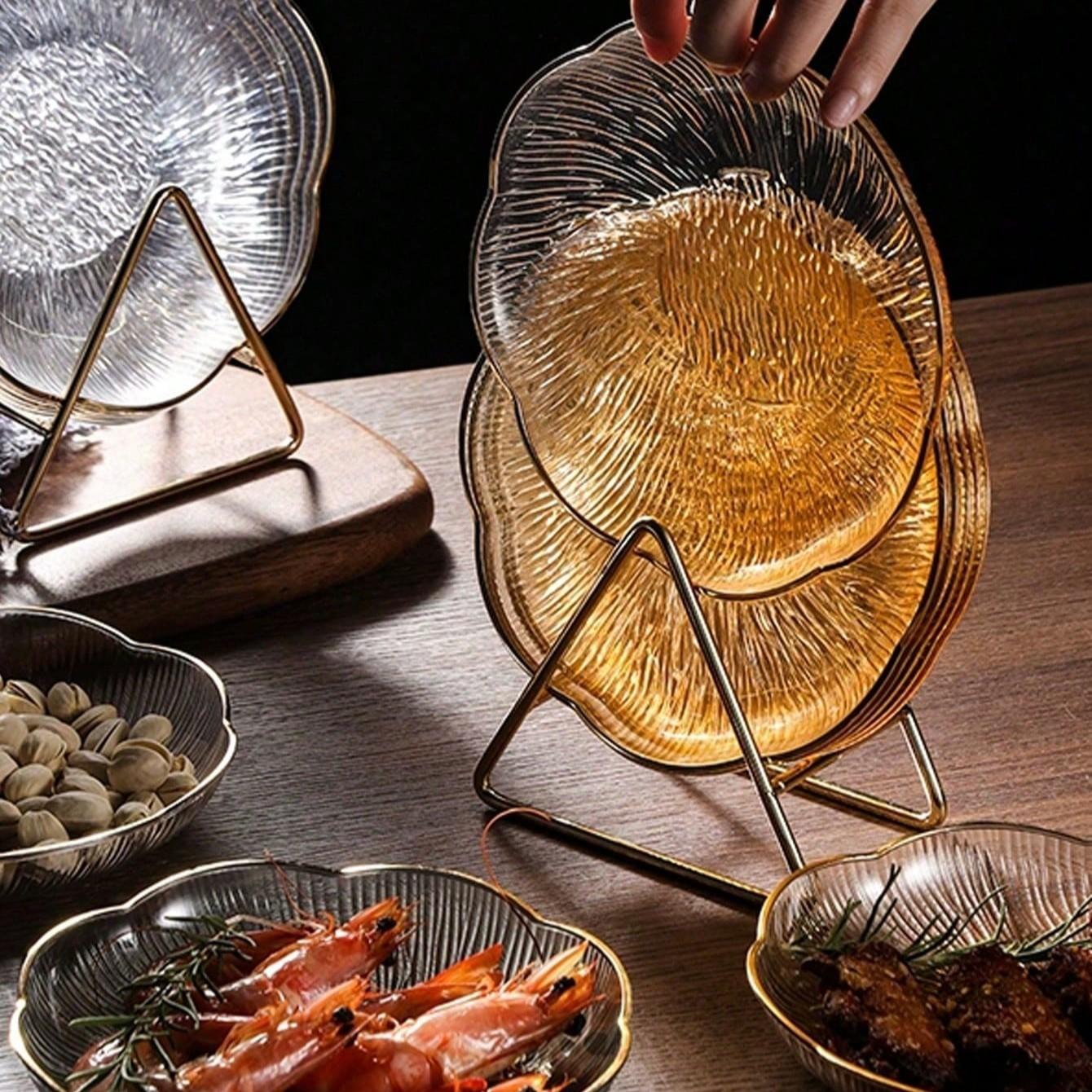 10pcs Plastic Plates with Golden Edges, Easy to Clean Reusable Dessert Snack Fruit Bread Hot Dog Steak Plates