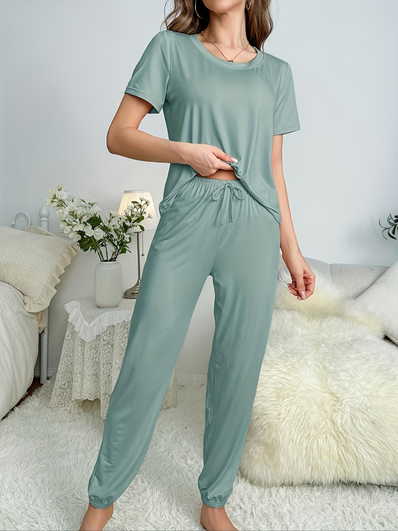Ultra-Soft 2-Piece Lounge Set: Women's Comfy Short Sleeve Tee & Jogger Pants - Perfect for Sleep, Home, or Casual Outings
