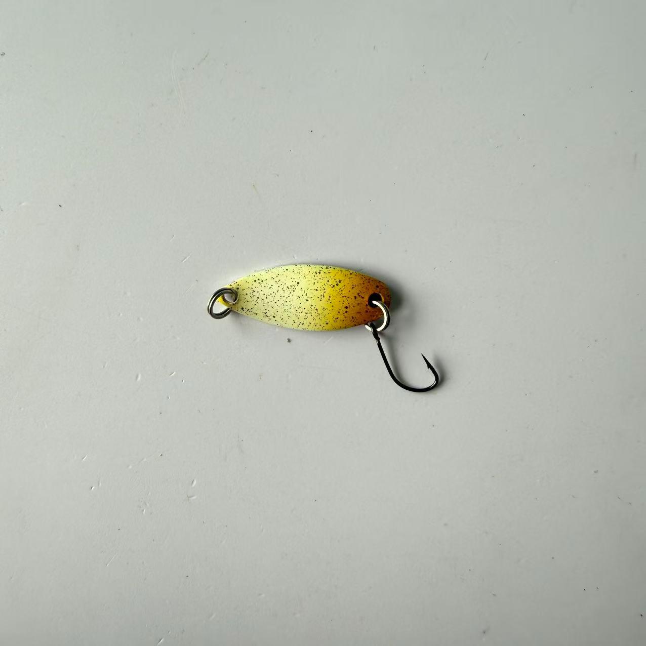 Replica of a Famous Brand, Bestseller, 1 Piece, Micro-Object Mouth Copper Colored Metal UV Glow Focusing on Walleye Bait, Suitable for Freshwater and Saltwater Fishing Accessories, Fishing Gear, and Supplies