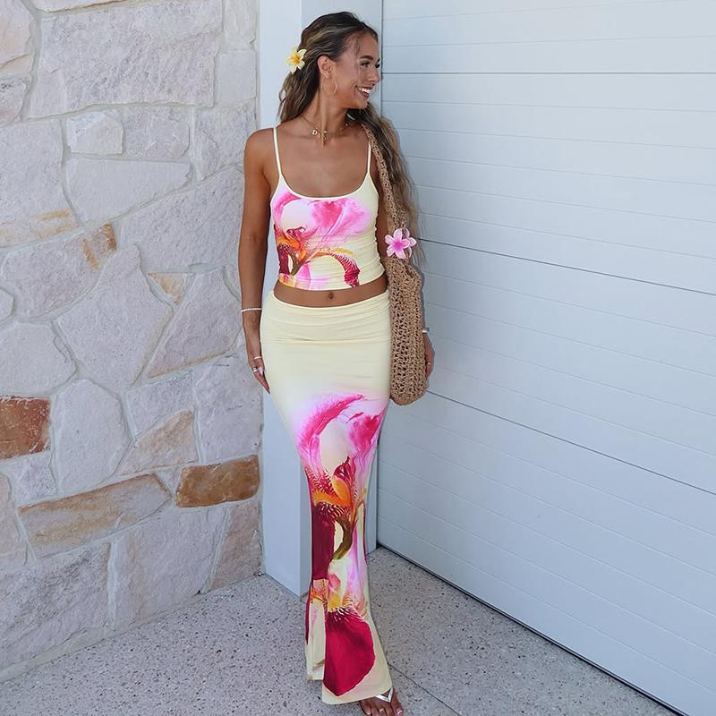 Floral Print Adjustable Strap Cami Top & Mermaid Skirt Set with Elastic Pleats To Party Dating Outfit Women's 2025 Summer Vacation Beach Holiday New Styling Versatile Halter and Skirt Suits