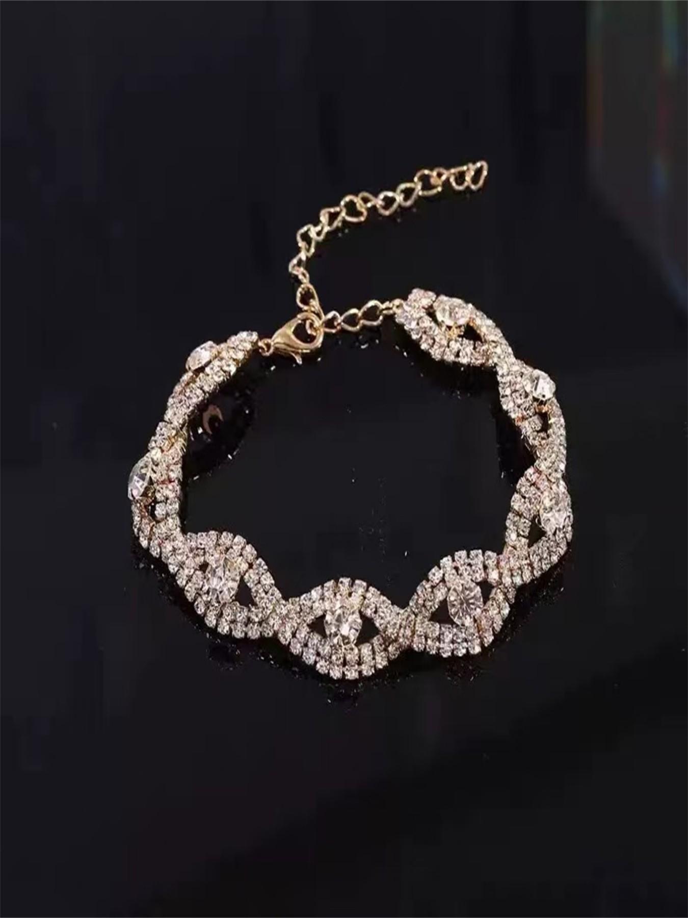 Elegant European Style Wedding Dress Hollow Out Full Rhinestone Bracelet for Women, Bridal Accessory, Perfect for Special Occasions