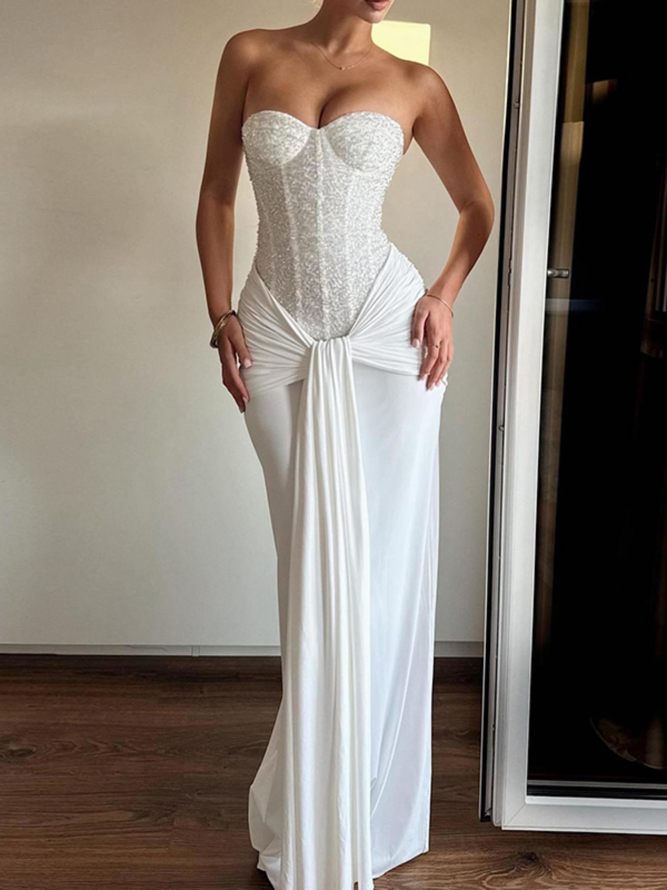 Elegant Halter Neck Dress with Flowing Sleeves, Long Sleeve Bodycon Midi Dress, Perfect for Parties & Special Occasions