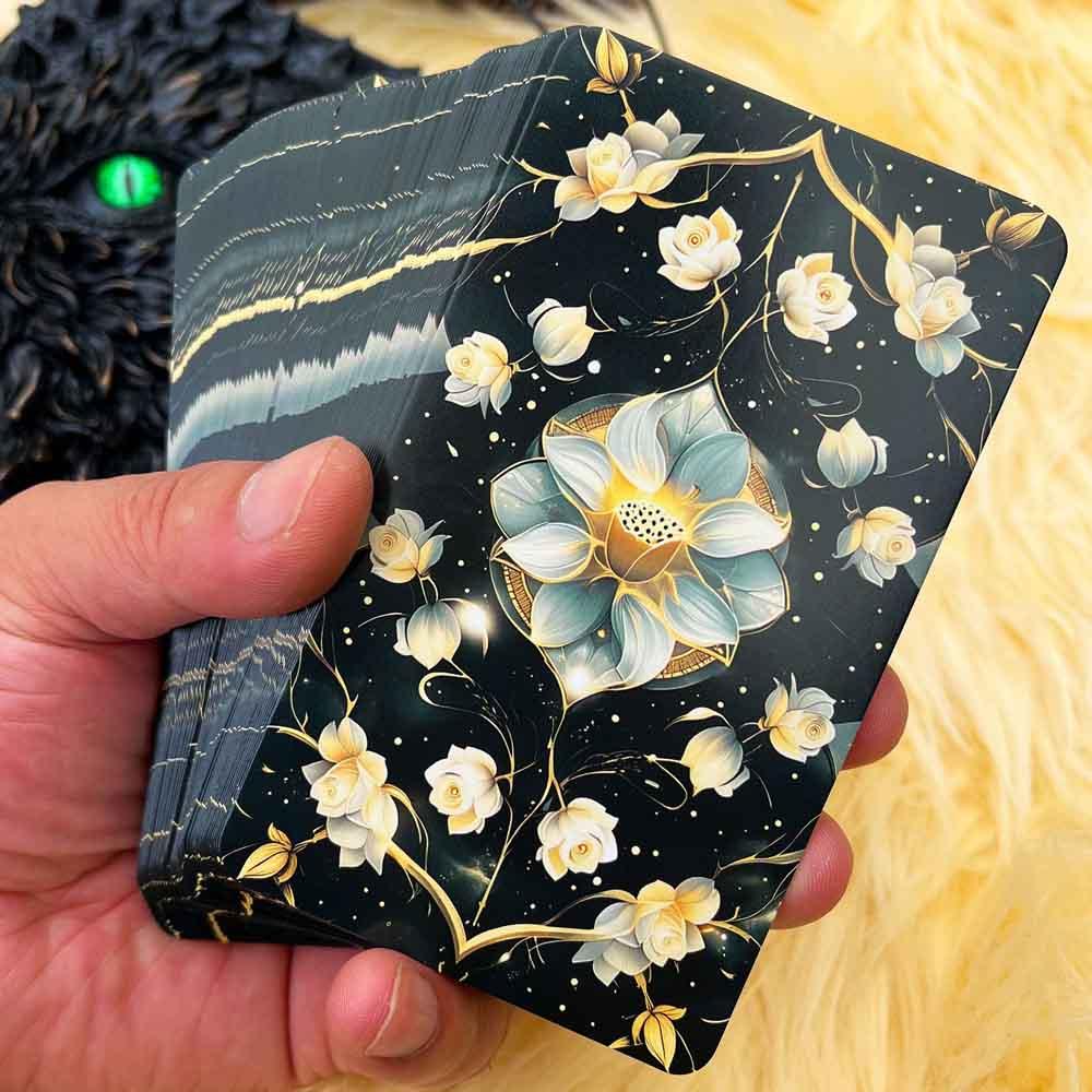 Ethereal Bloom Tarot Cards Deck, Classic Tarot Cards, 78 Pieces, 13x8 Cm, Traditional Design, Trust Flower Theme, Includes Paper Guide, Perfect for Divination Games
