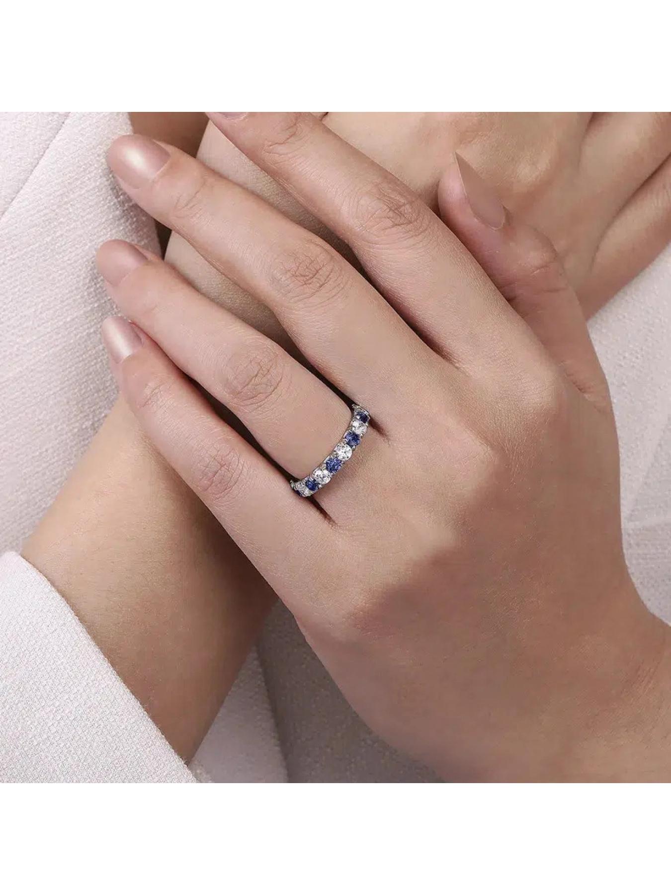 Simple trendy fashion diamond ring with texture design - advanced geometry, suitable for both men and women as a couple ring