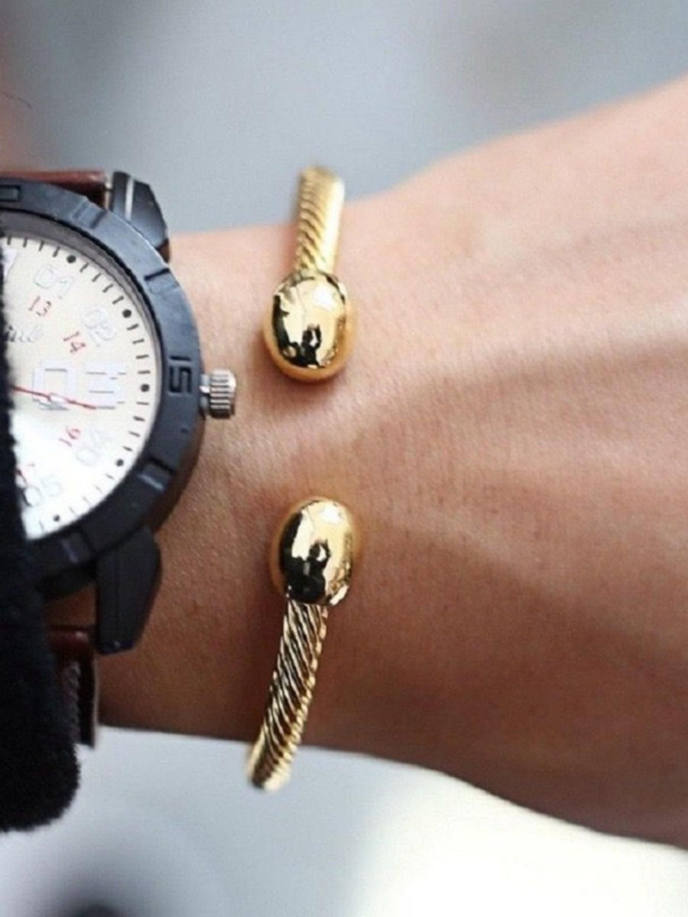 Trendy Magnetic Couple Bracelet, Adjustable Metal Thread Jewelry, Perfect for Dates, Parties, Music Festivals, Showcase Your Style