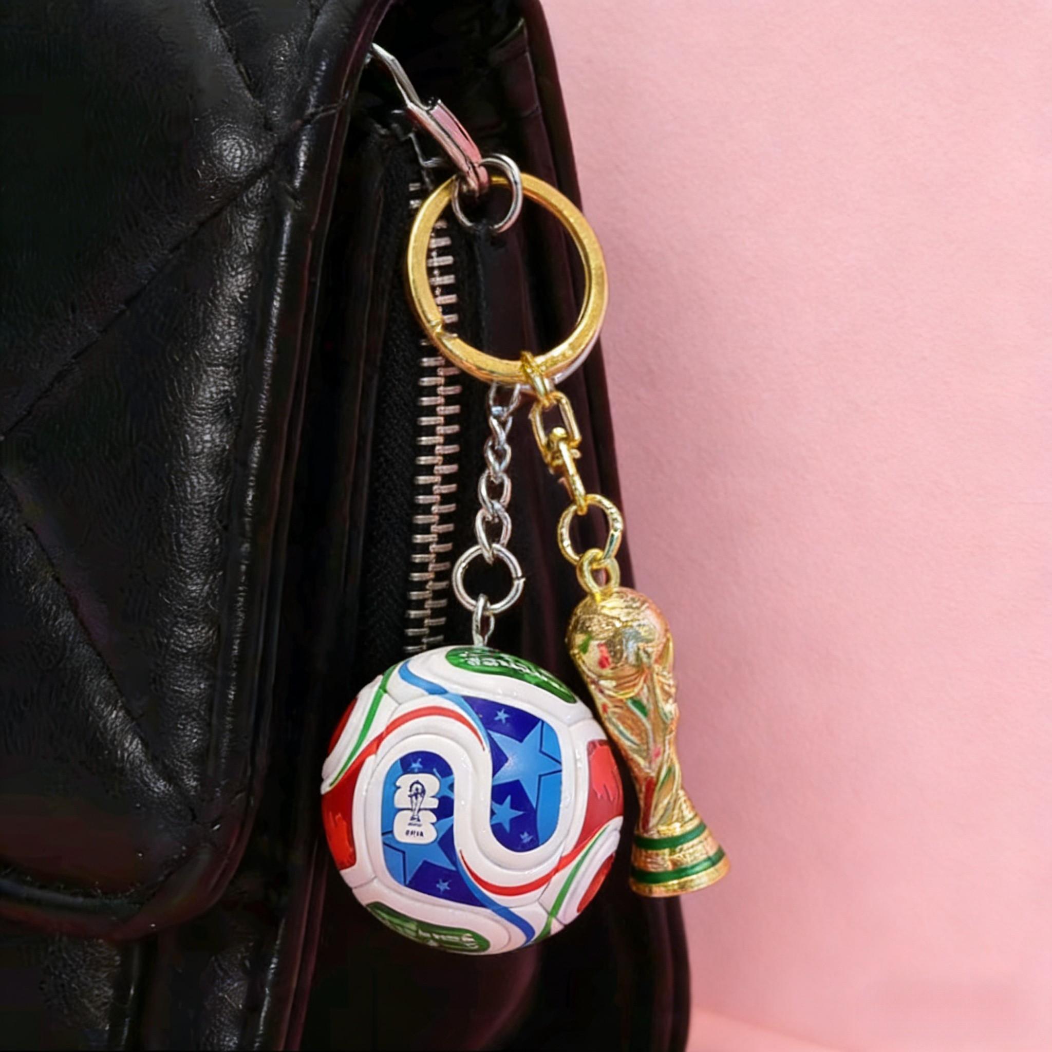 Football Keychain Pendant, Detailed Trophy Decoration, 2026 Usa Canada Mexico World Cup Memorial Gift, Unisex Present, Stylish Keychain