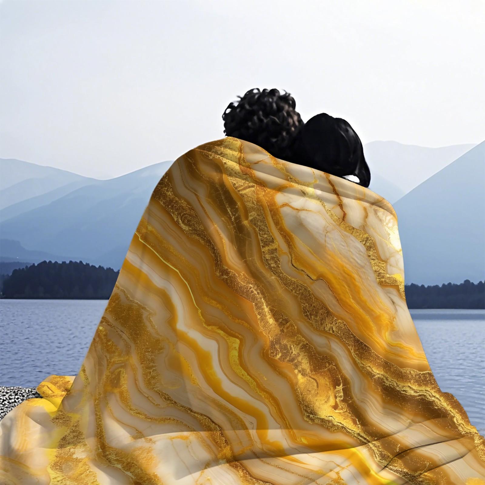 Modern Luxury Marble Print Flannel Blanket, Soft and Fluffy, Warm and Breathable, Ideal for Fluid Art Enthusiasts to Use at Home, in the Office or While Traveling, and an Excellent Gift for Family and Friends