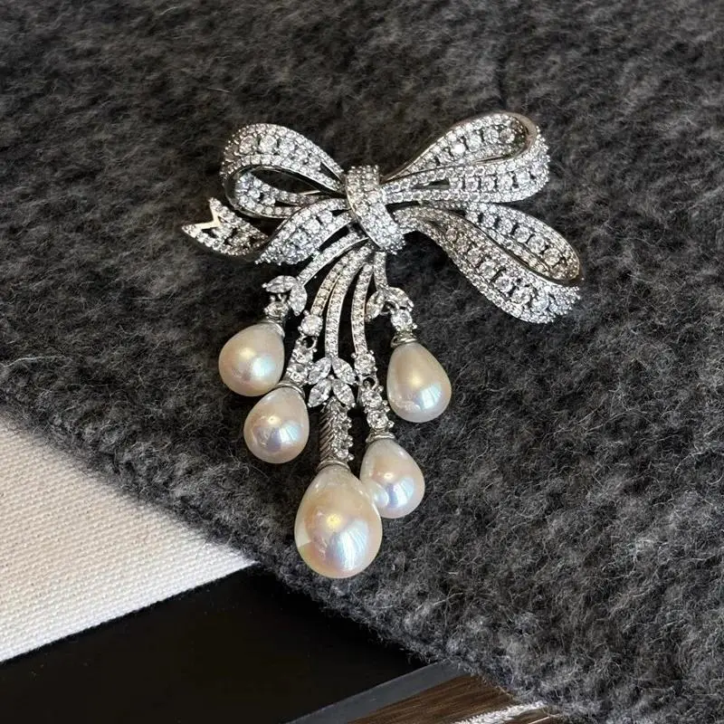 Luxury Zircon Pearl Bowknot Tassel Fashion Brooch Pins For Women Creative New Handmade Brooches
